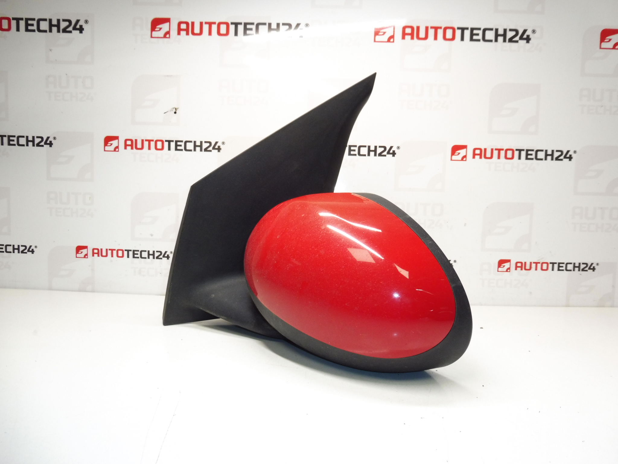 Αριστερός καθρέφτης κόκκινο Citroën C1 Peugeot 107 87940-0H010 87940-0H011