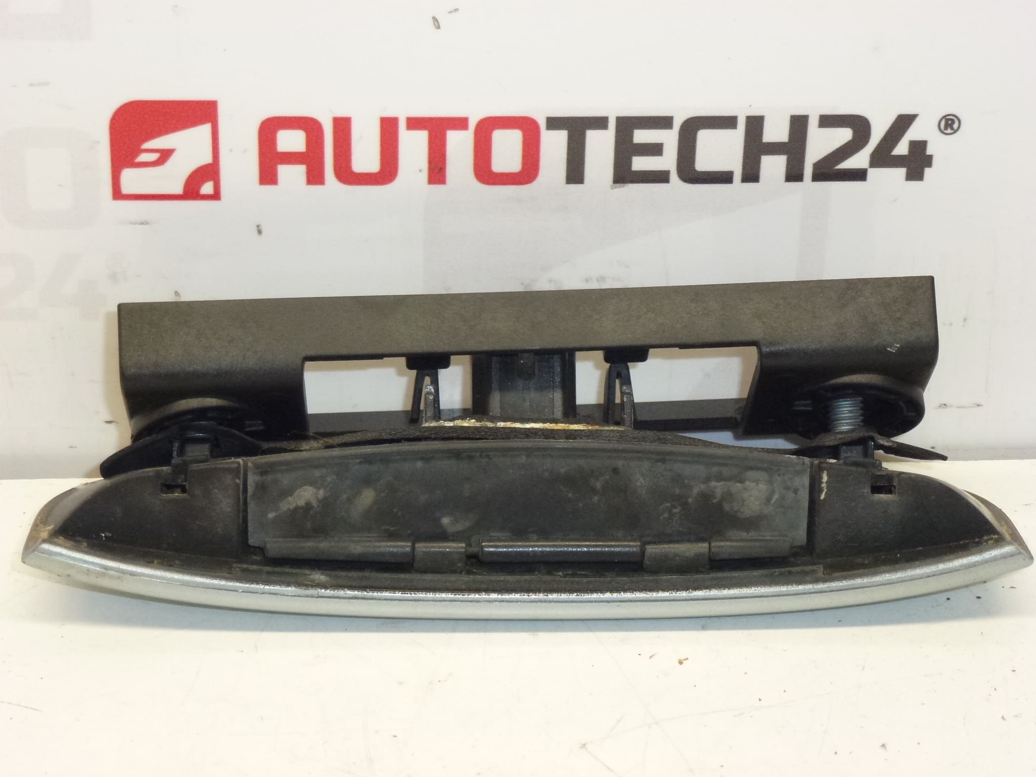Λαβή πίσω πόρτας γκρι μεταλλικό EYLC Citroën C4 C5 II 9649858777 8726Q8