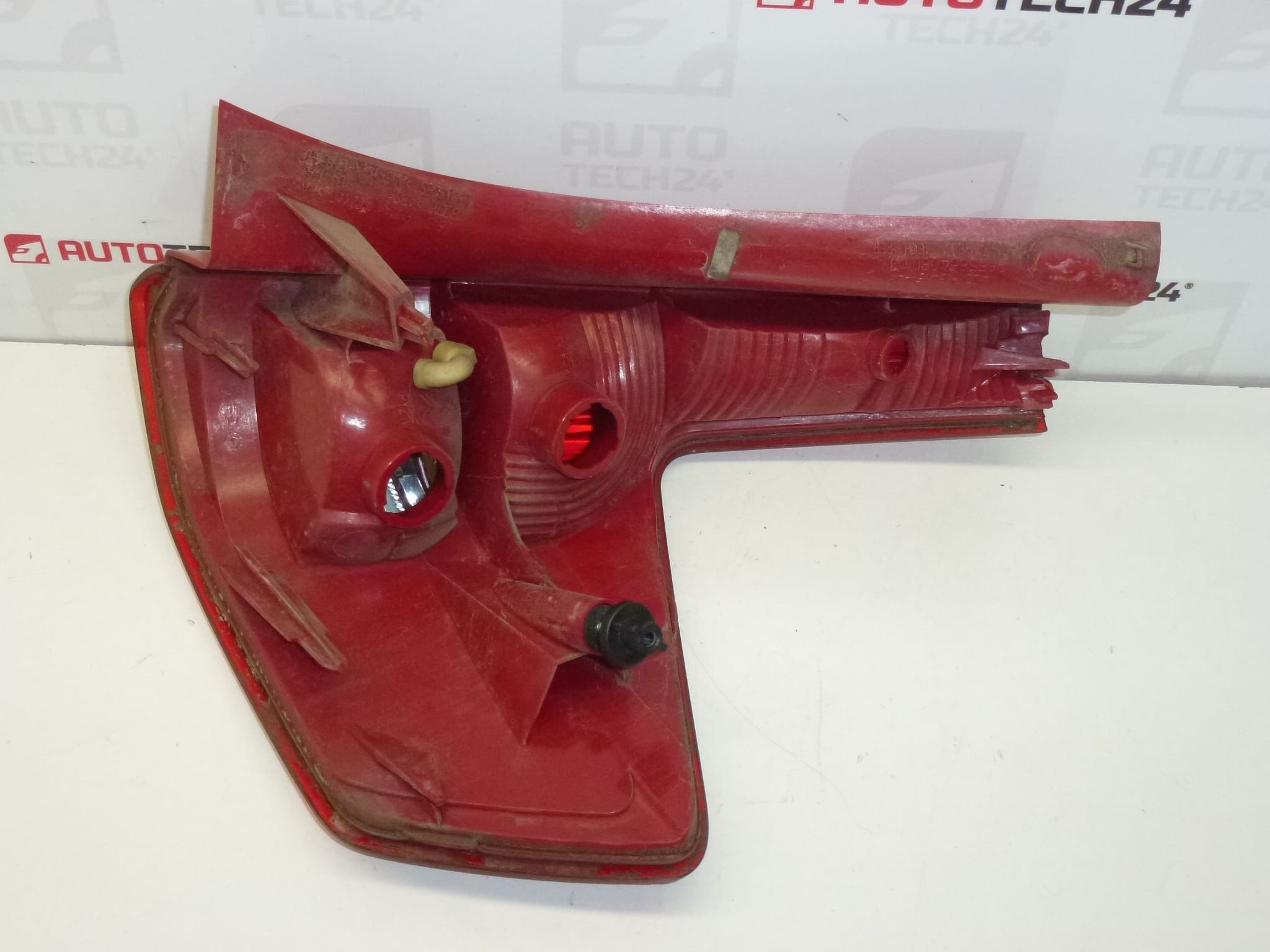 Φανάρι πίσω αριστερά Citroën C4 5θυρο 9655864080 6350T8