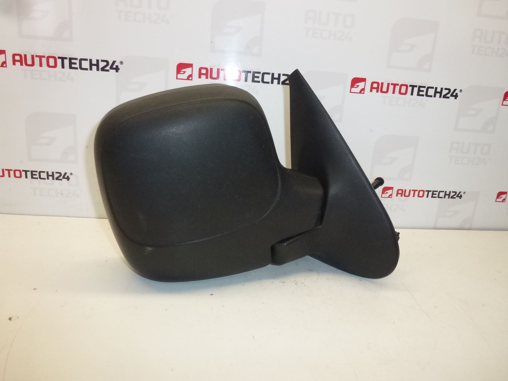 Δεξιός καθρέφτης Citroën Berlingo II 96193823XT 8153HR