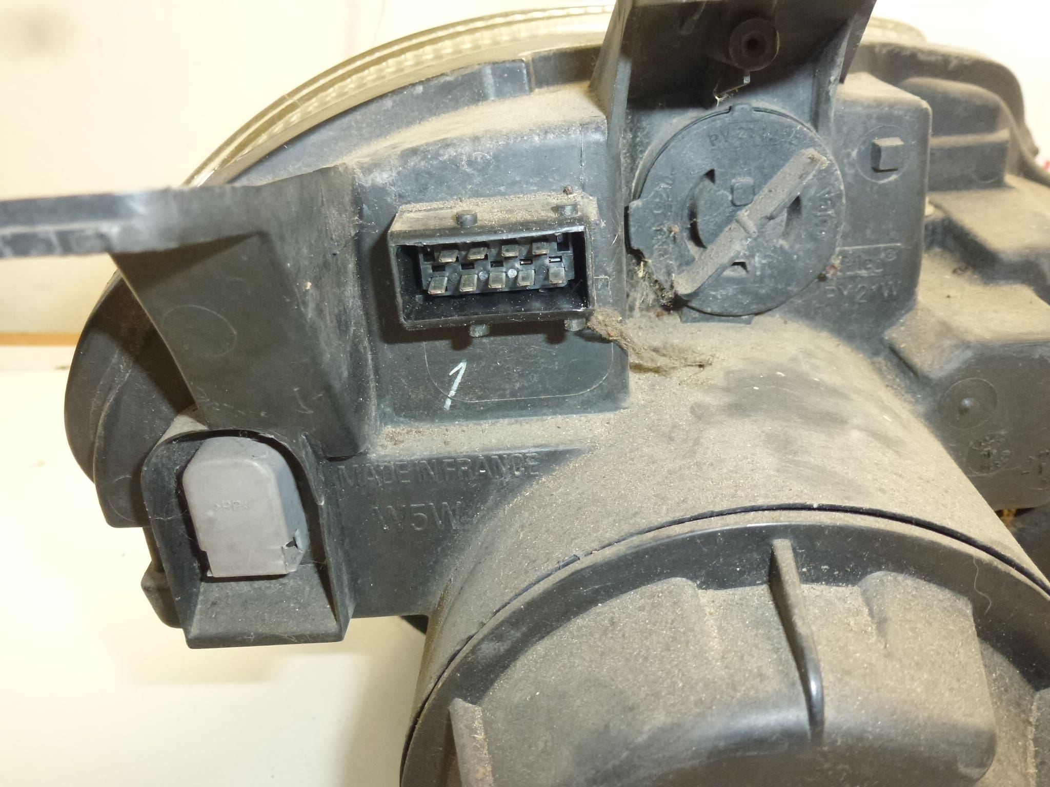 Φωτιστικό αριστερό μπροστινό φως Citroën C8 89007043 620815