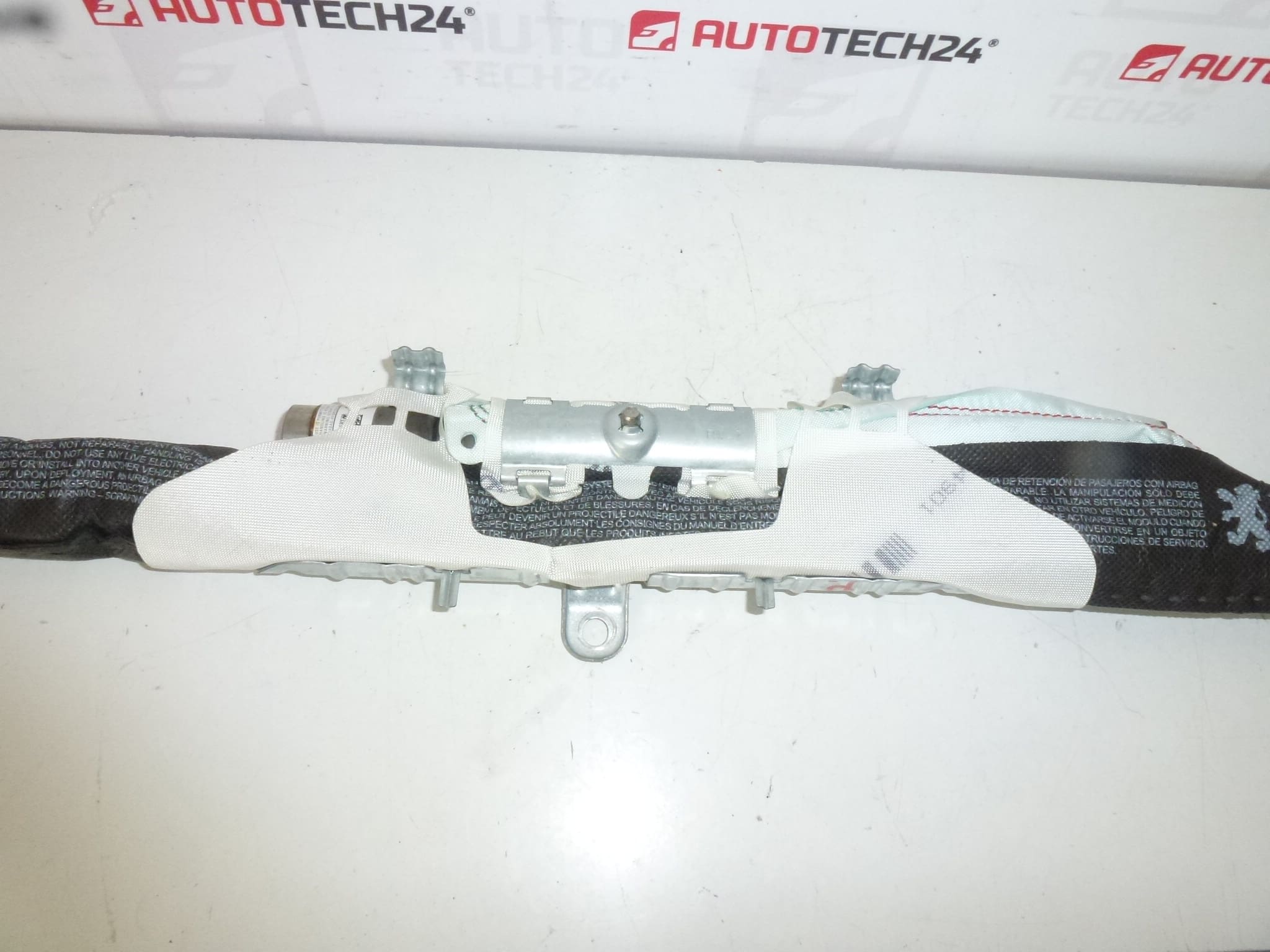 Αερόσακος δεξιού ποδιού Peugeot 308 9688532880 8337CZ