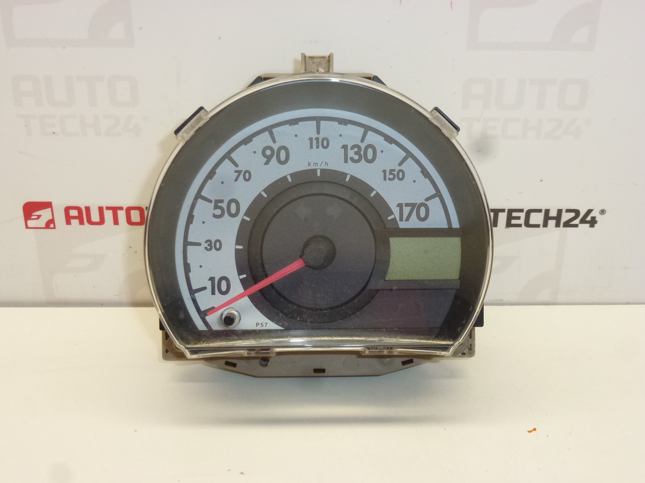 Tachometer Citroën C1 Peugeot 107 χιλιόμετρα 130000 km 83800-011-a