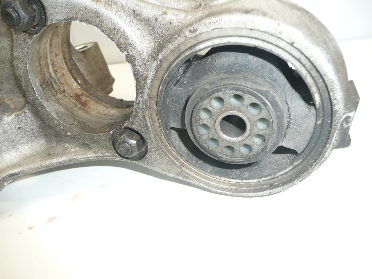 Βάση κινητήρα Citroën Peugeot 1807Z0