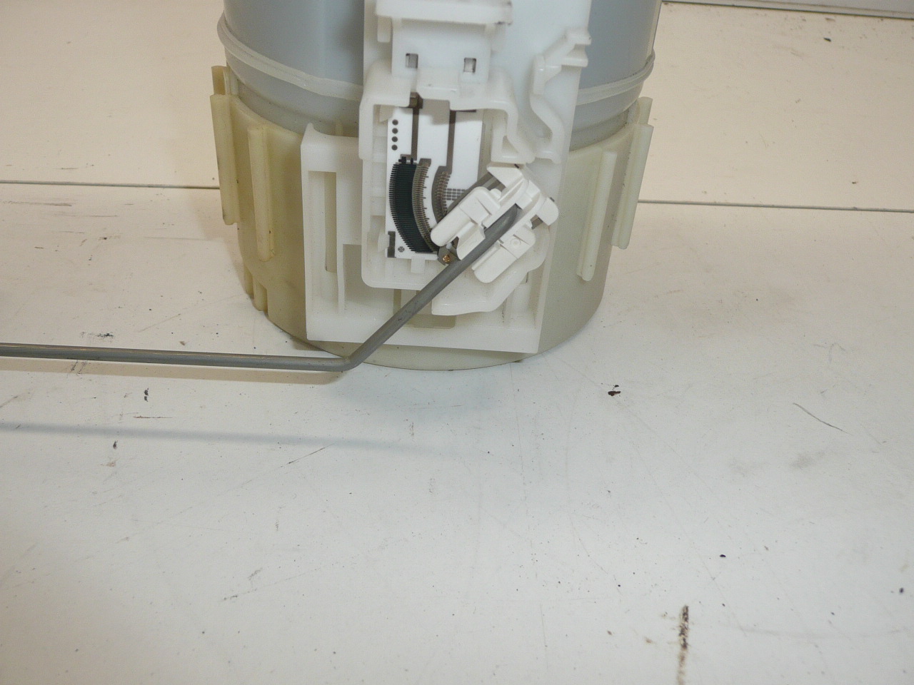 Αντλία καυσίμου Citroën Peugeot 77020-0H010 1507A1