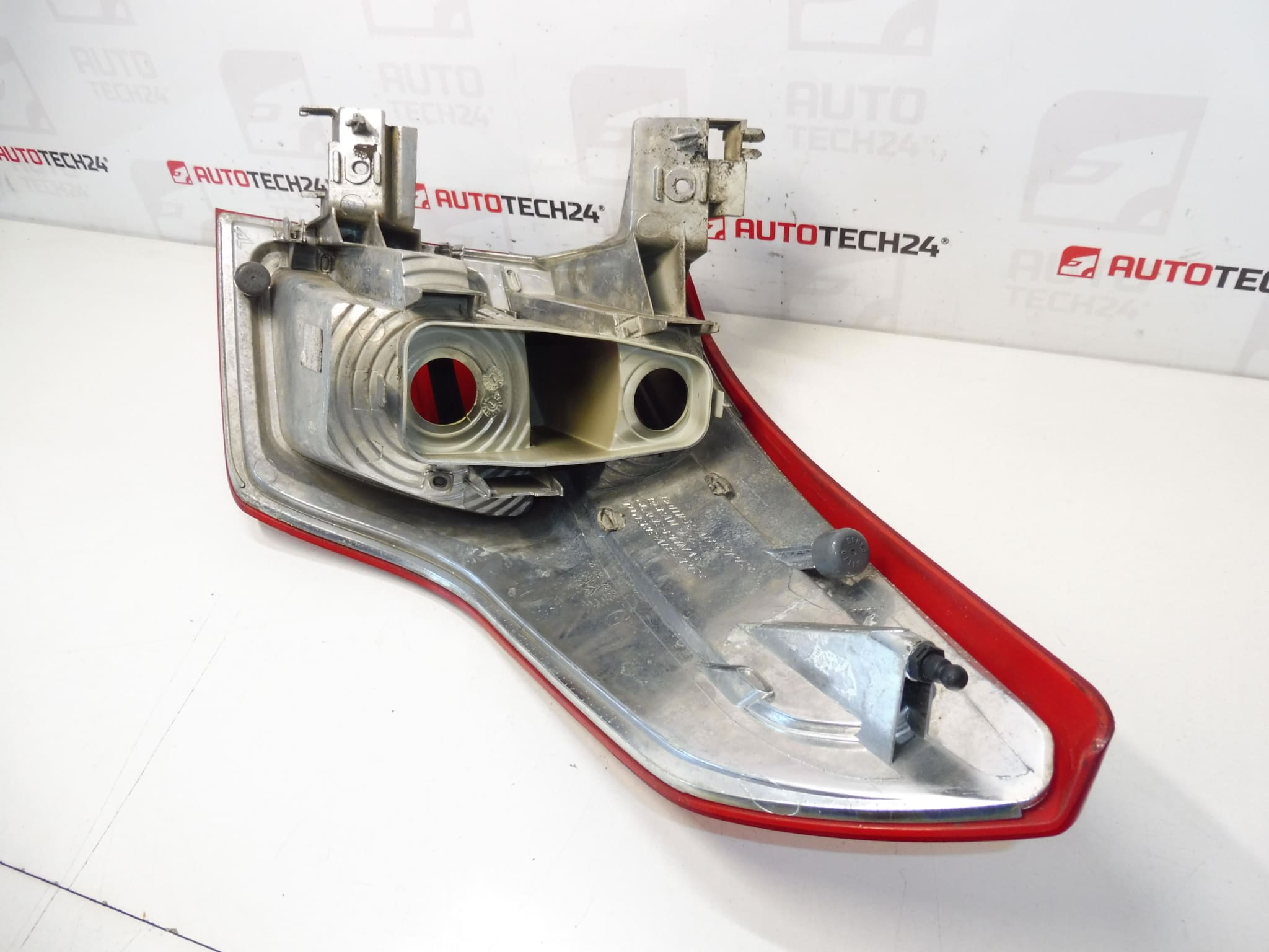 Πίσω Αριστερό Φανάρι Φτερού Citroën C4 Picasso 9653547580 6350CA - Image 2