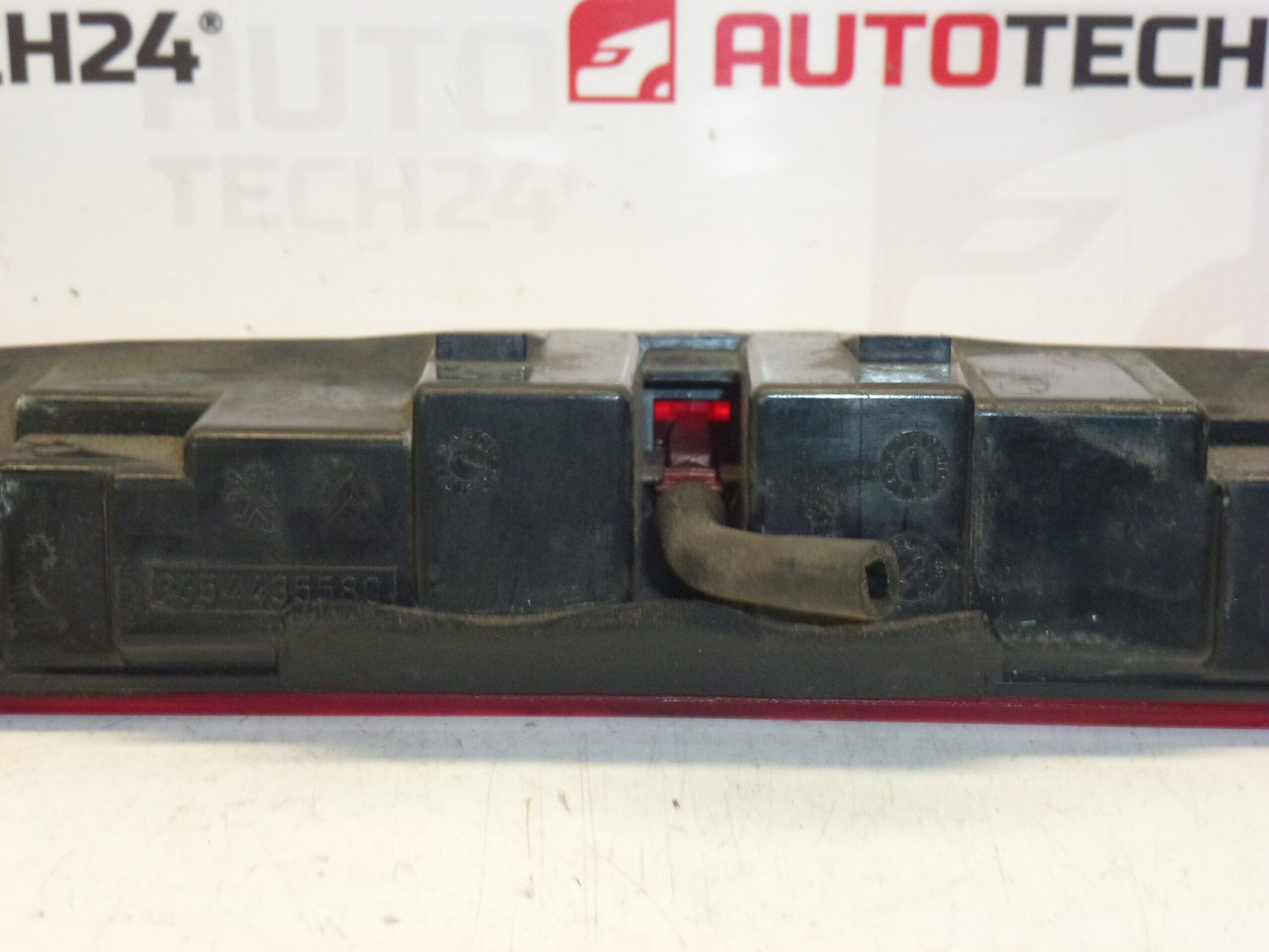 Πίσω Φωτιστικό Φρένων Για Citroεn C4 Picasso 9654435580 968834980 - Image 2