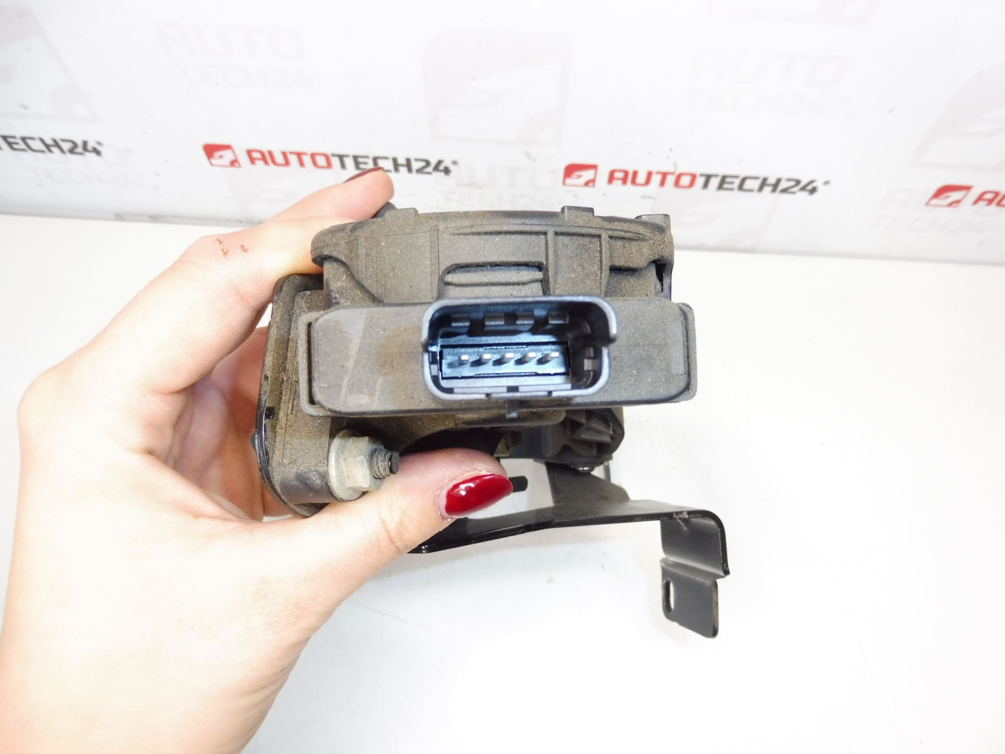 Πεντάλ Γκαζιού HELLA Citroën Peugeot 1400752980 1601S8 - Image 2