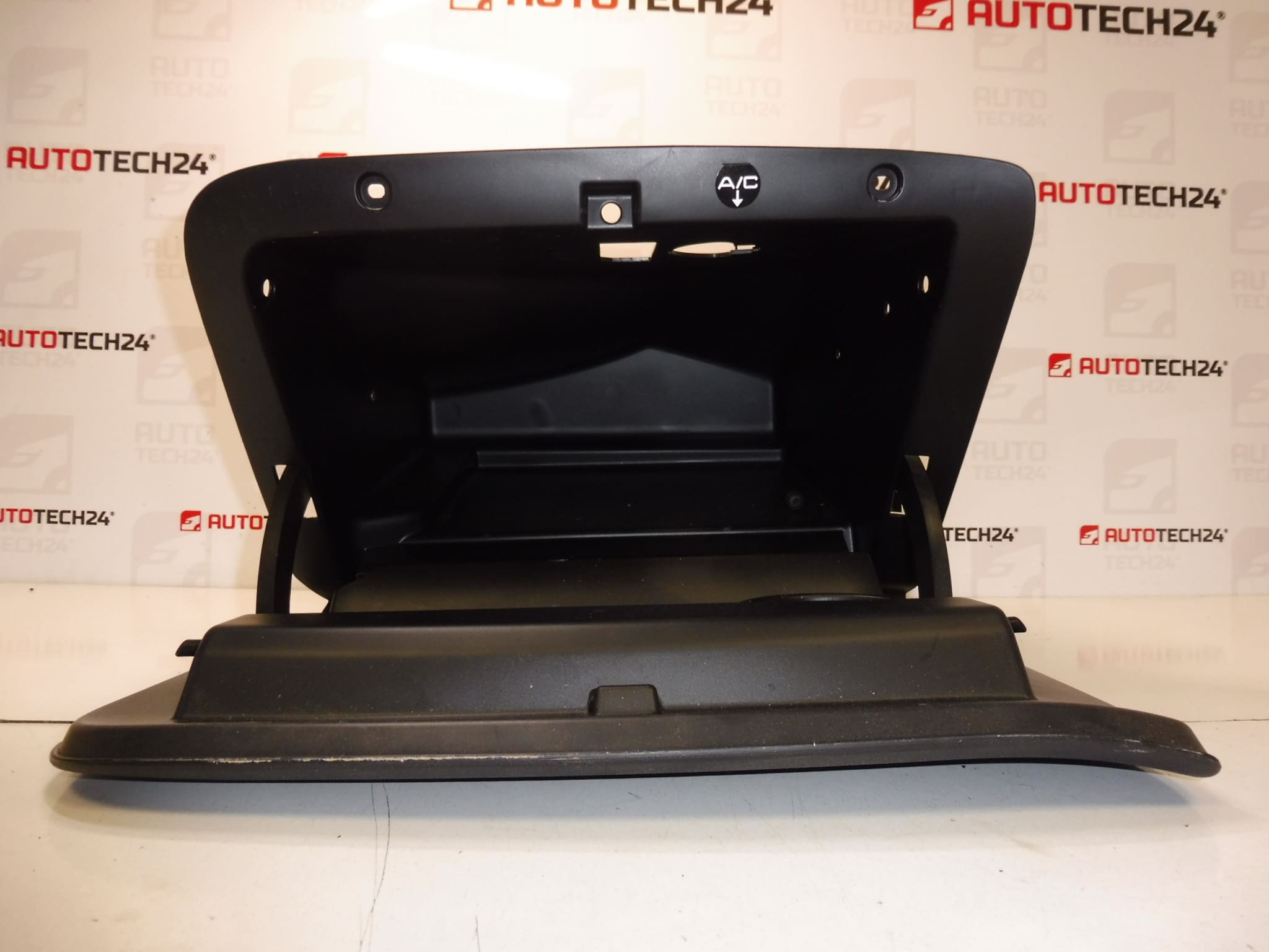 Θήκη Αποθήκευσης Συμπλήρωμα C3 Picasso 98066102ZD 8218YJ 8218YF - Image 2