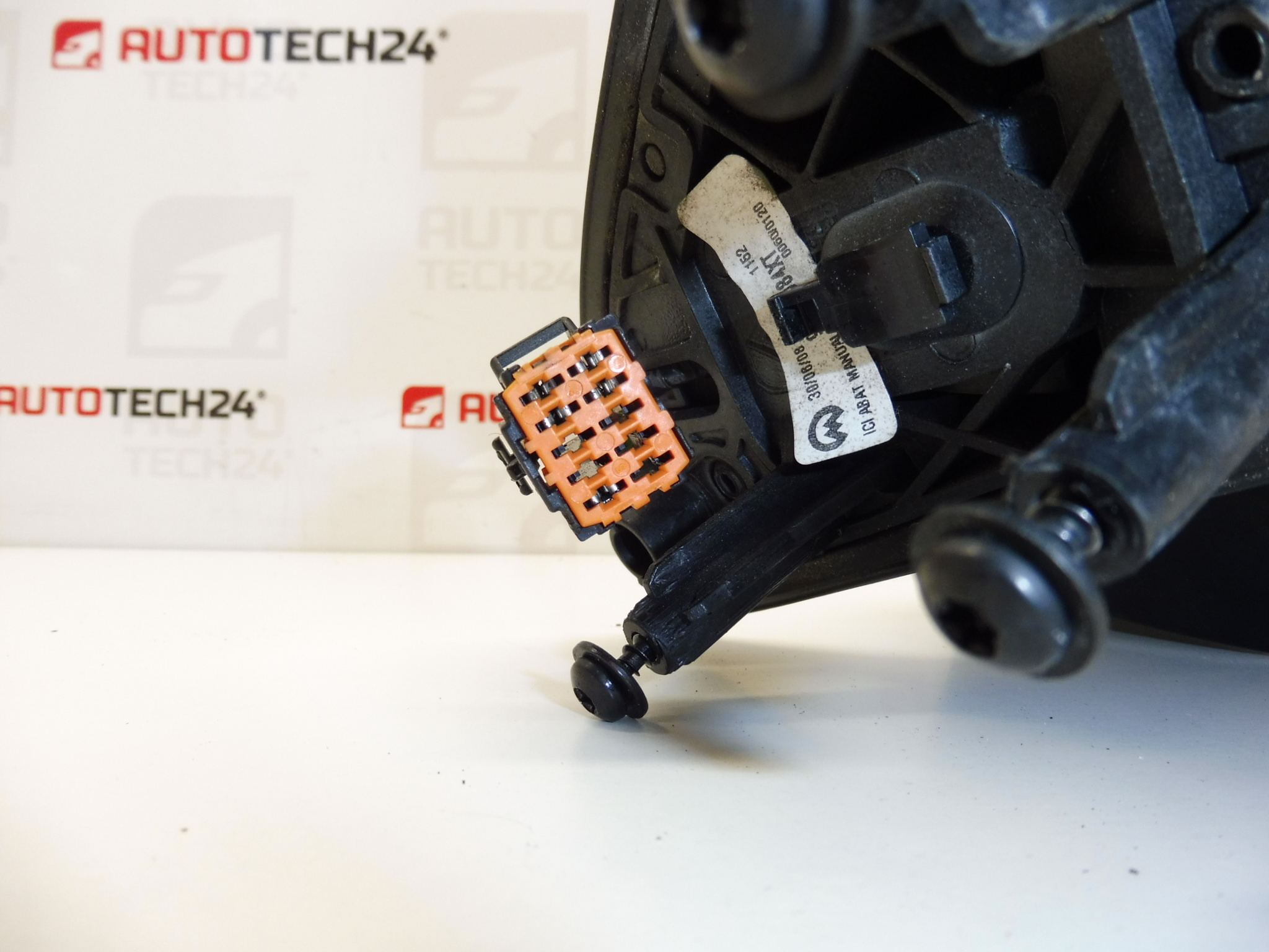 Αριστερός καθρέφτης EZRC Citroën Xsara Picasso 96570984XT 815350