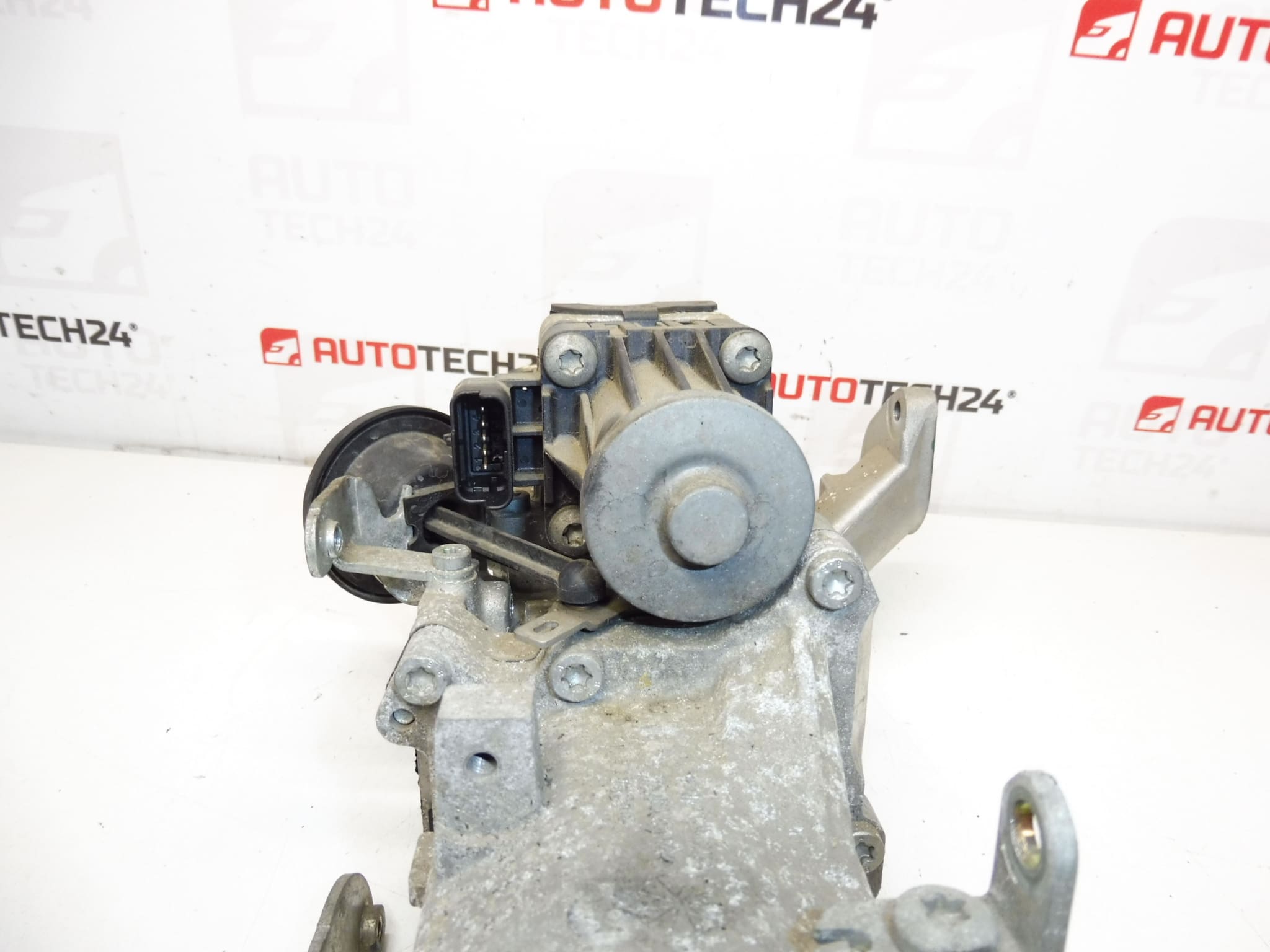 EGR Βαλβίδα 1.4 HDI 1.6 HDI 83000 χλμ Citroën Peugeot 9802194080 - Image 2