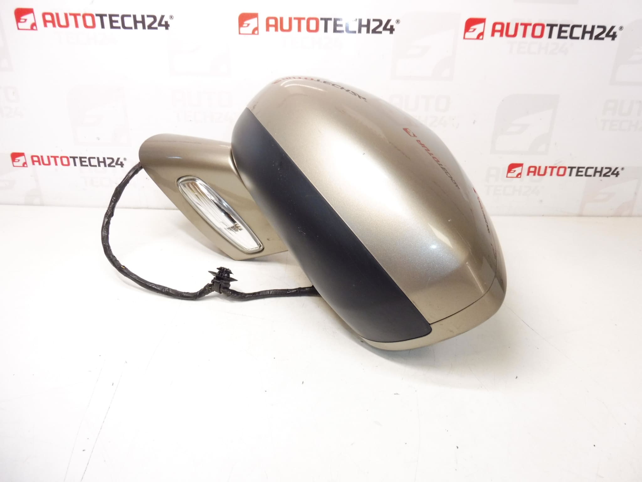 Αριστερή οπίσθια όψη καθρέφτη KCHC Citroën C5 X7 96574441G2 8153SSS