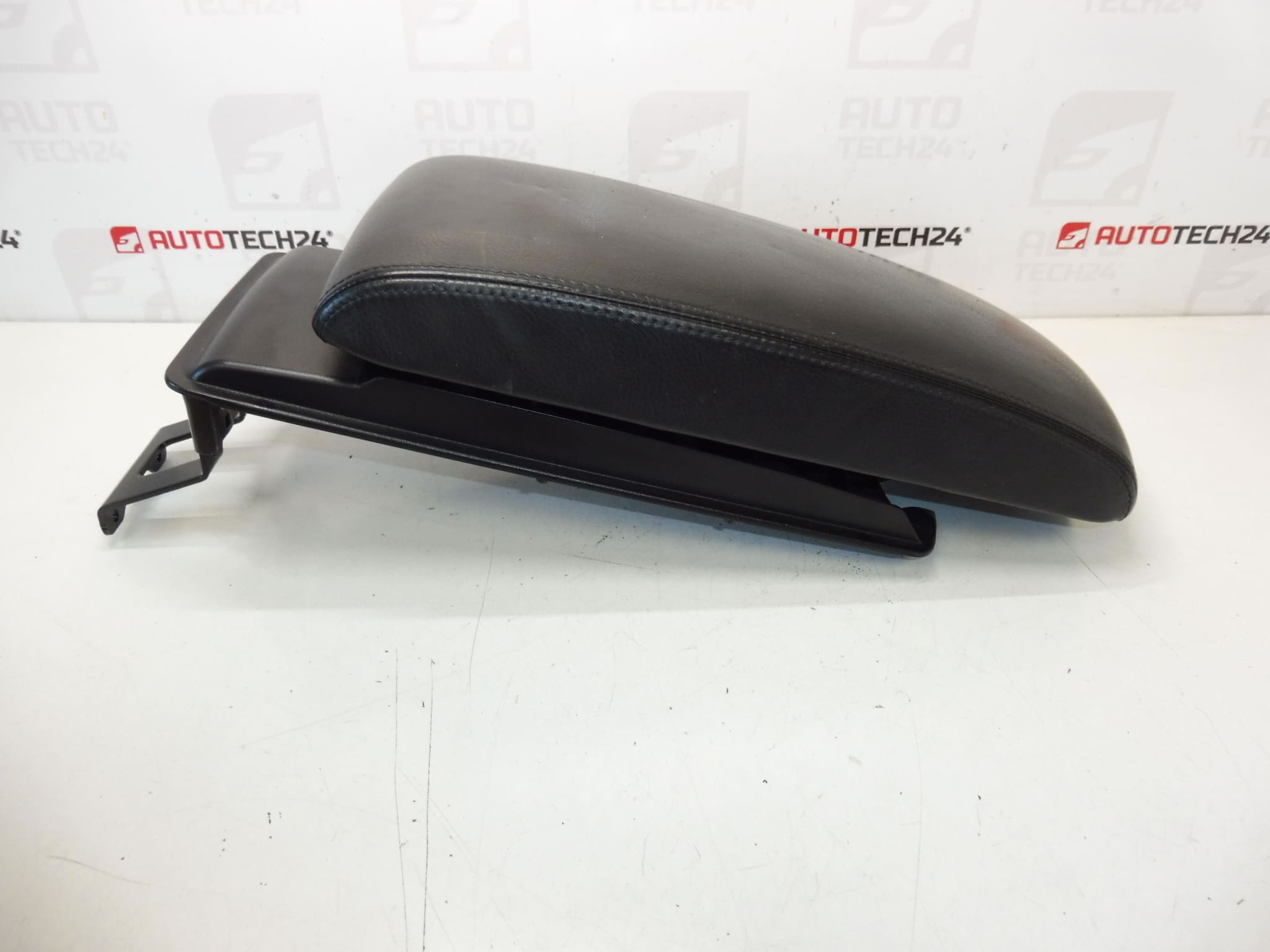 Κεντρικός Υποβραχιόνιος Δερμάτινος Υποστηρικτής Citroën C5 X7 7589XP - Image 2