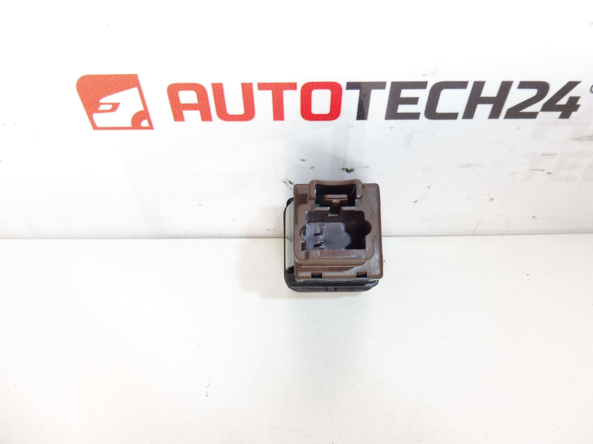 Διακόπτης Αερόσακου Συνοδηγού Citroεn Peugeot 96373205ZD - Image 2