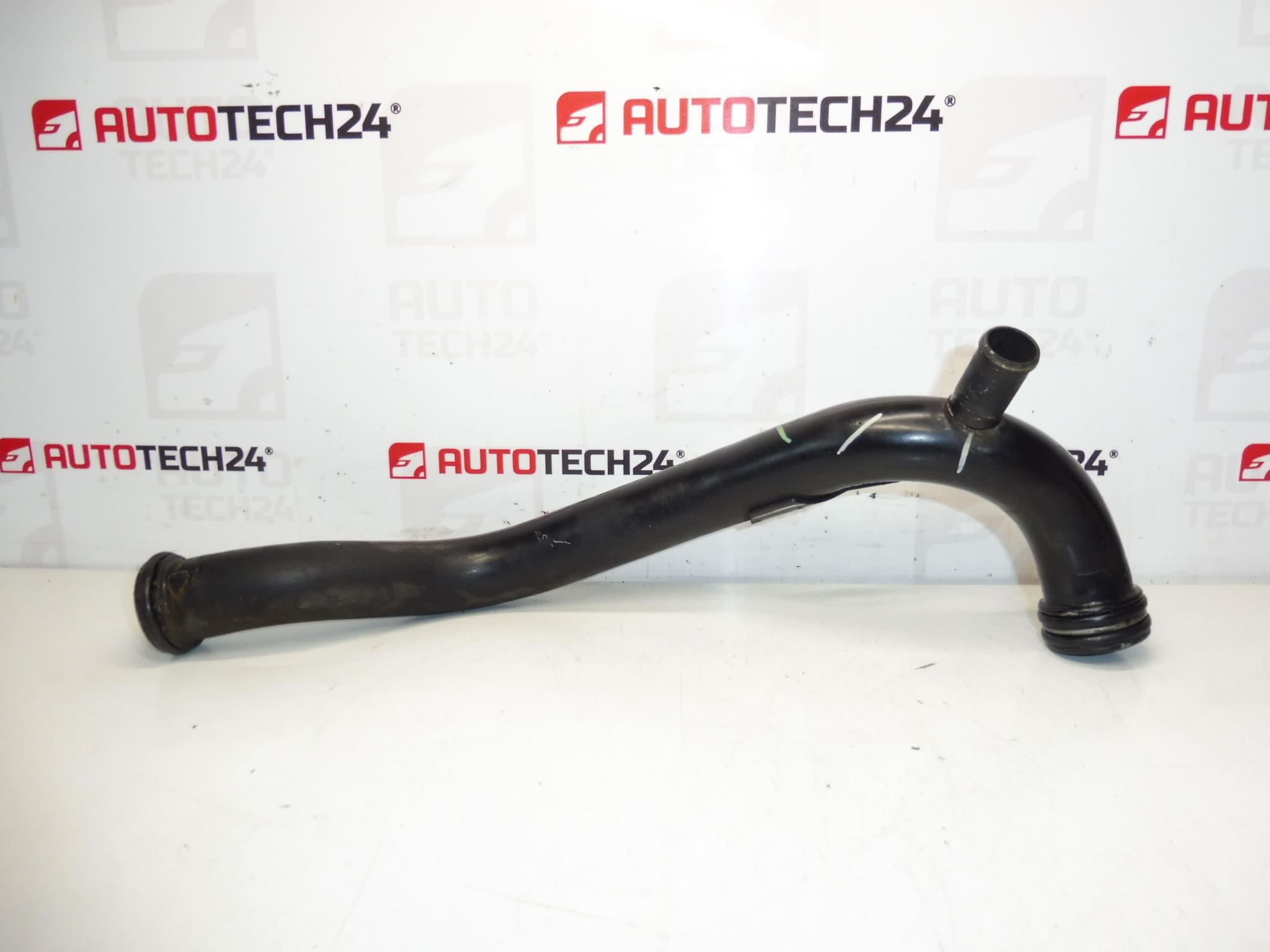 Σωλήνας Εξαερισμού Αντλίας Ψυκτικού Υγρού 1.8 16V και 2.0 16V Citroën Peugeot 1341F9 - Image 2