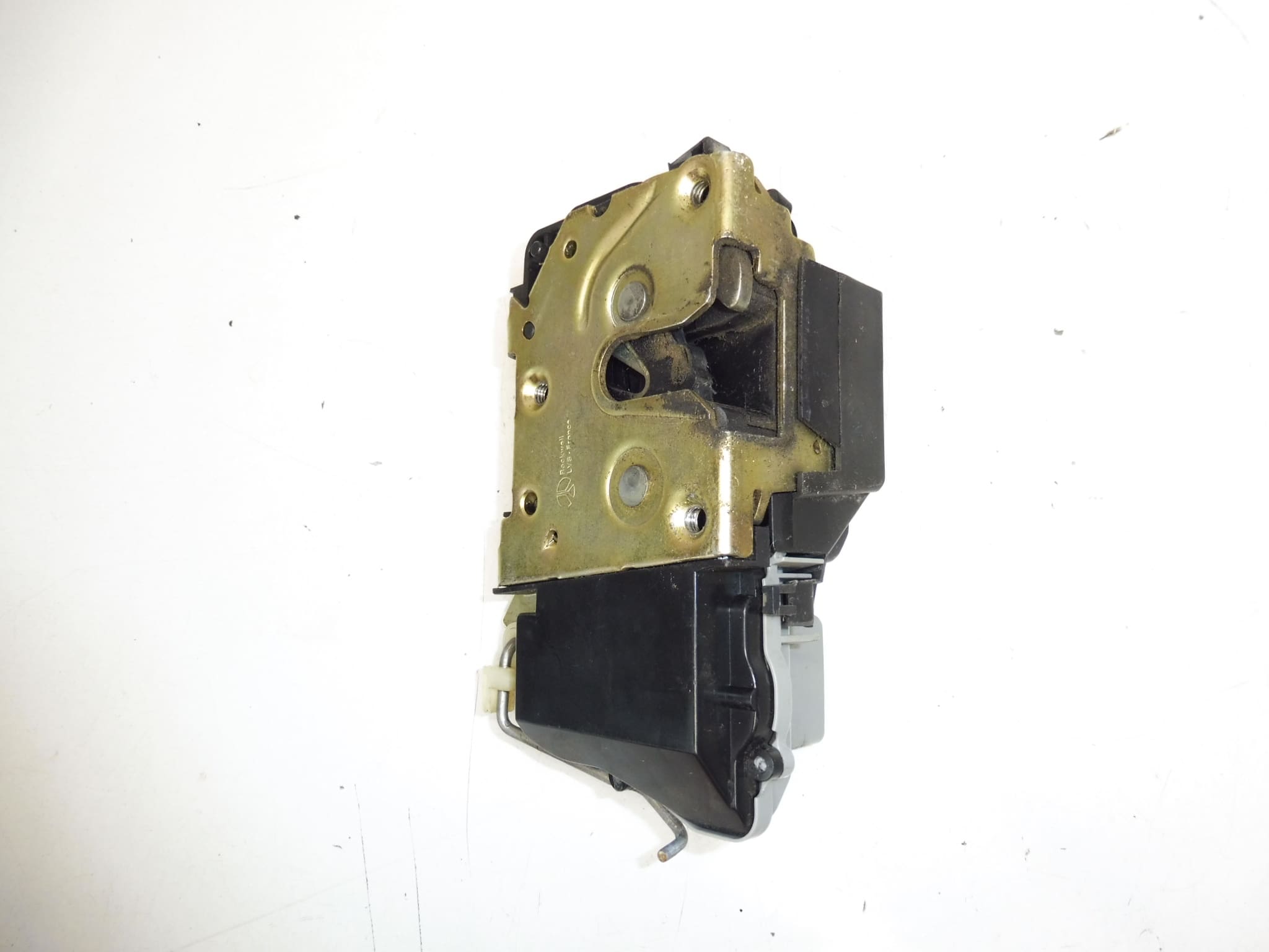 Κλειδαριά μπροστινής δεξιάς πόρτας (συνοδηγού) Peugeot 307 9136L2 - Image 2