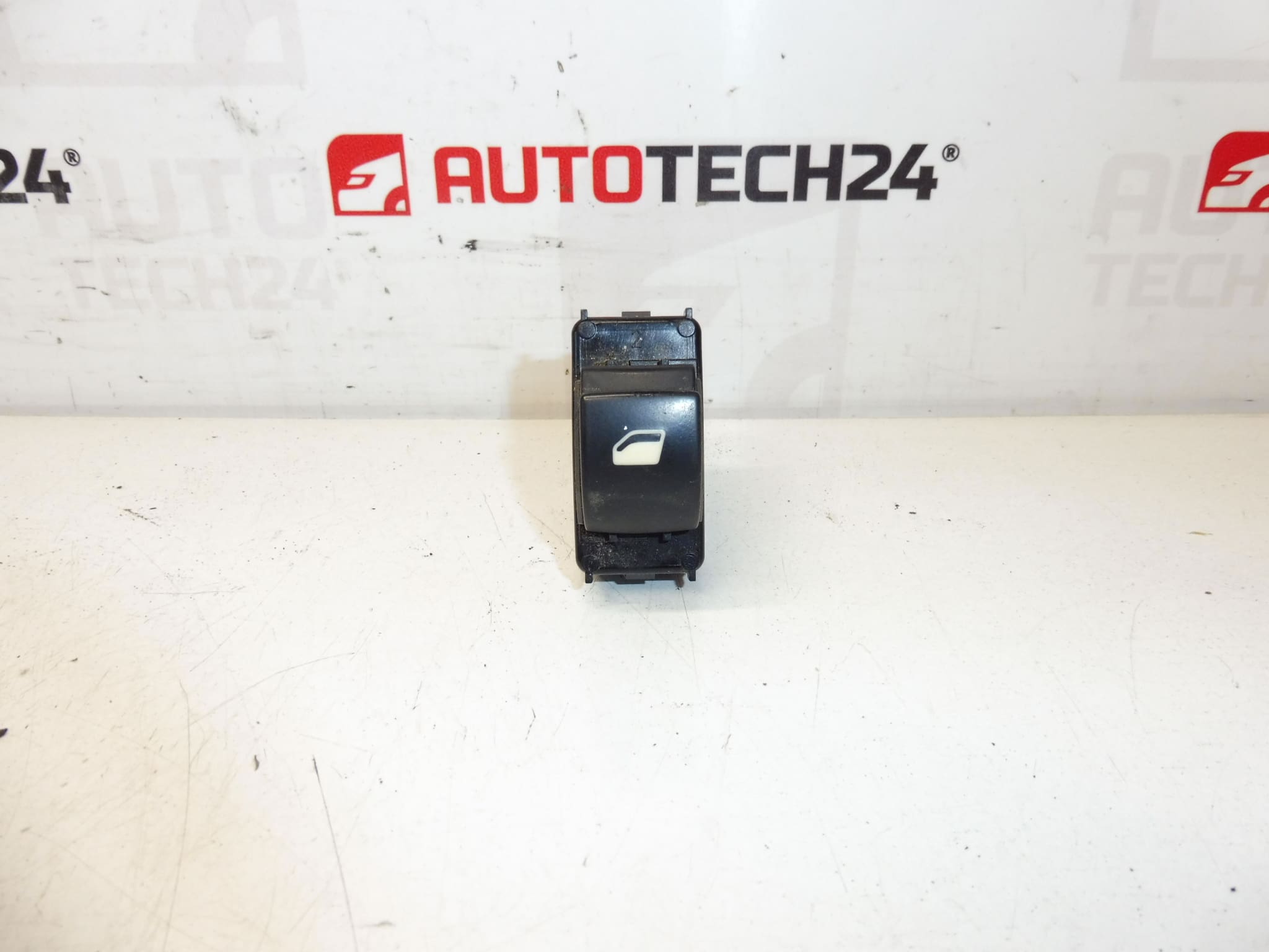 Citroen Peugeot 96624281 6490E2 Πρόγραμμα οδήγησης