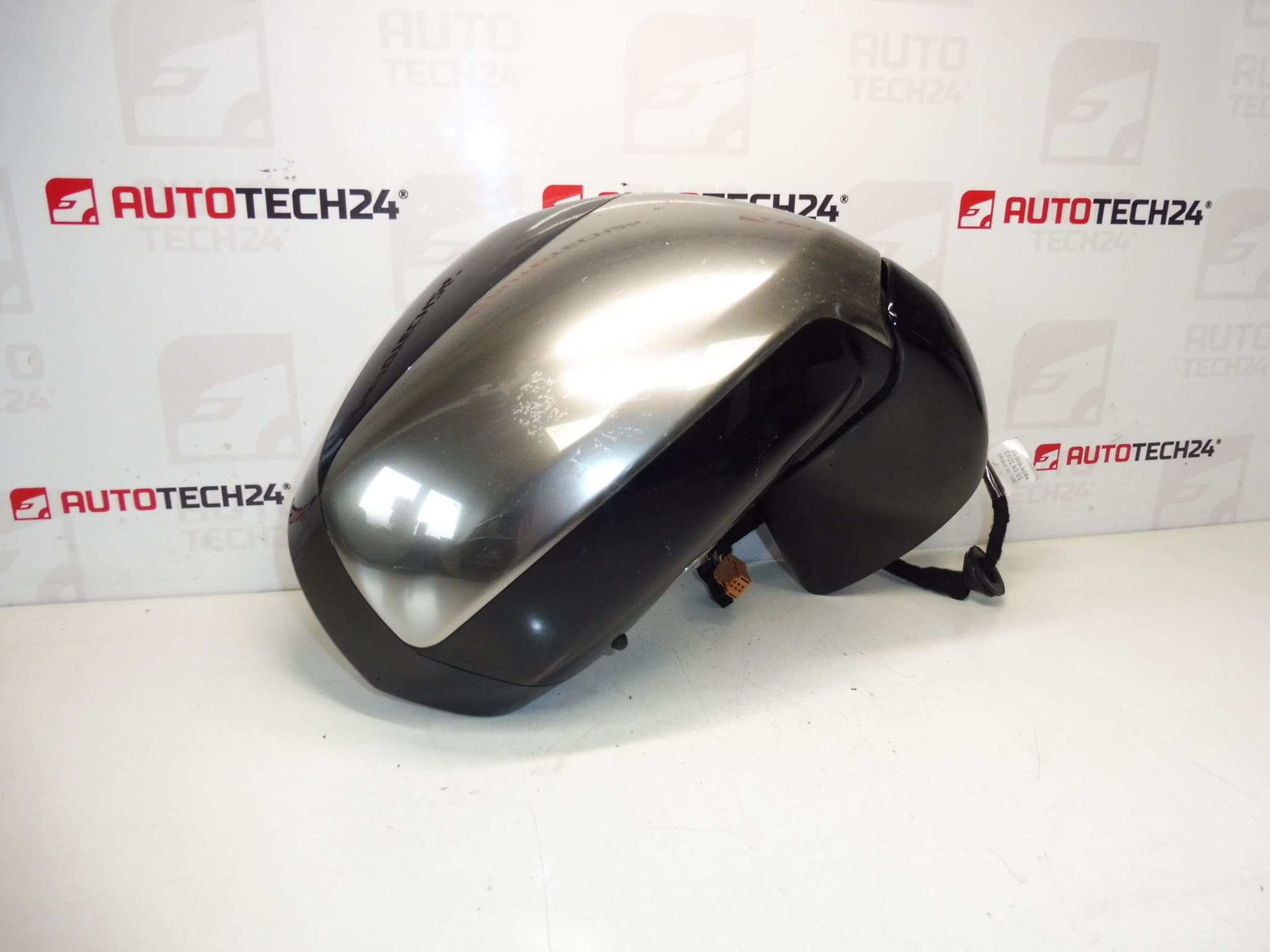 Δεξιά καθρέφτης Chrome Citroën C3 Picasso 1609347580