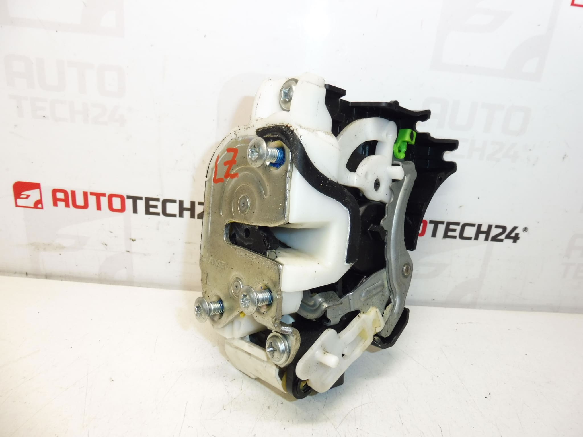 Κλειδαριά πίσω αριστερής πόρτας για Citroën C-Crosser / Peugeot 4007 - 9137N0 - Image 2