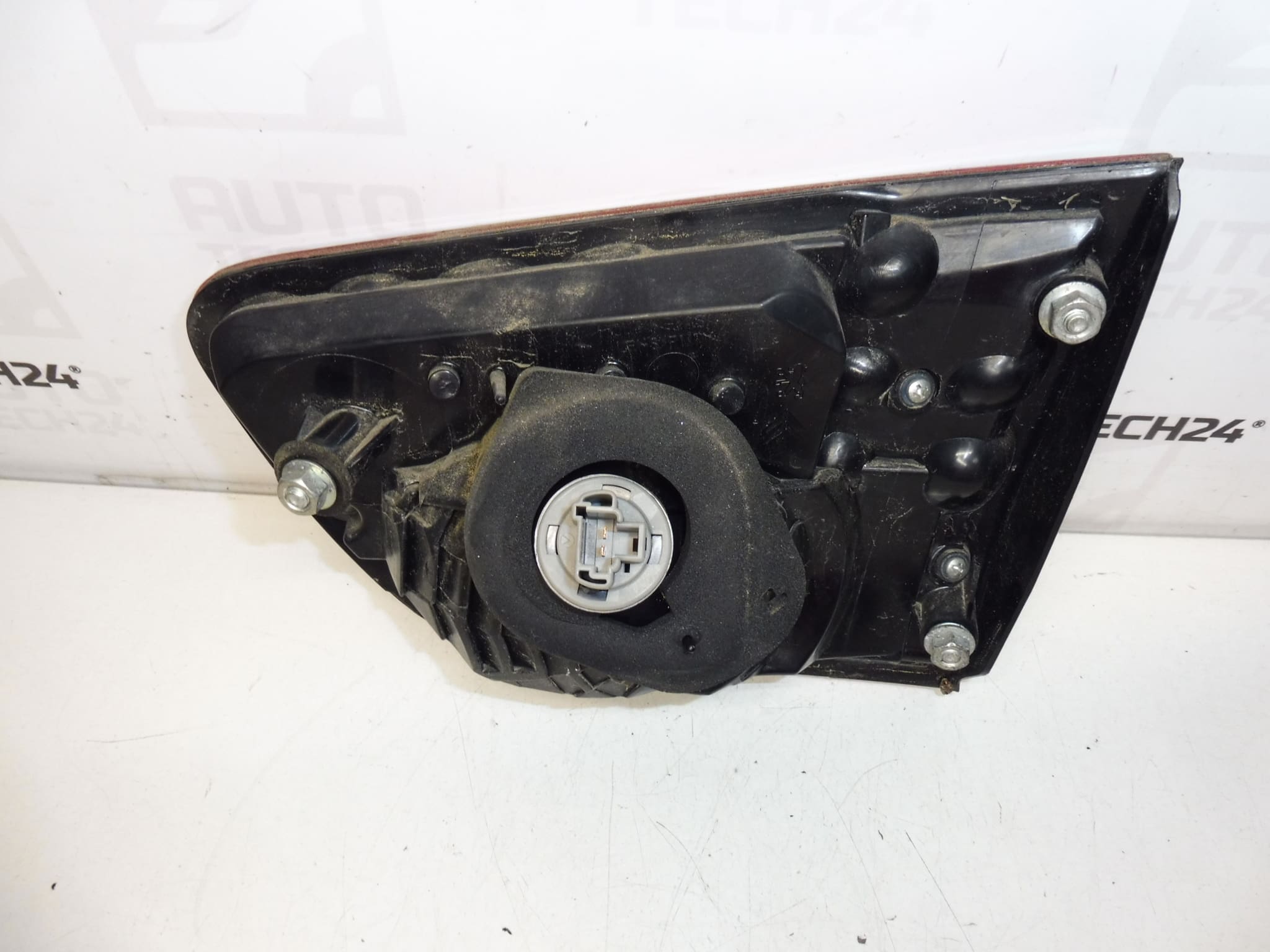 Πίσω αριστερό φανάρι Citroën C-Crosser 6350ek - Image 2