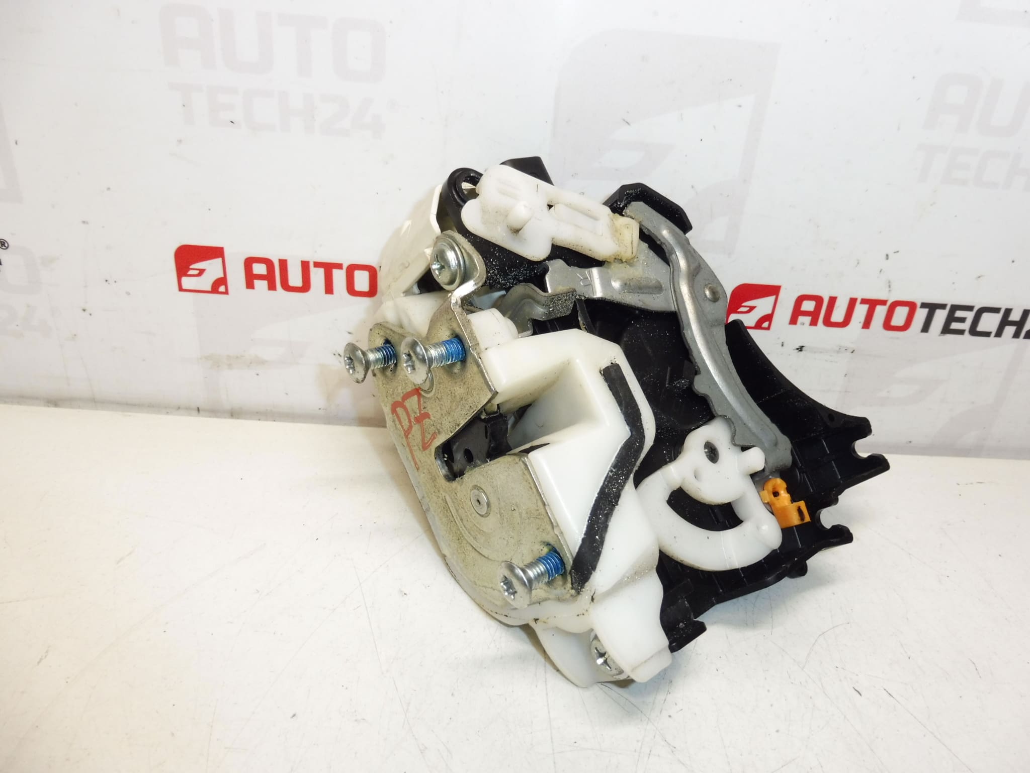 Citroën C-Crosser Peugeot 4007 9138Q6 κλειδαριά πίσω πόρτας - Image 2