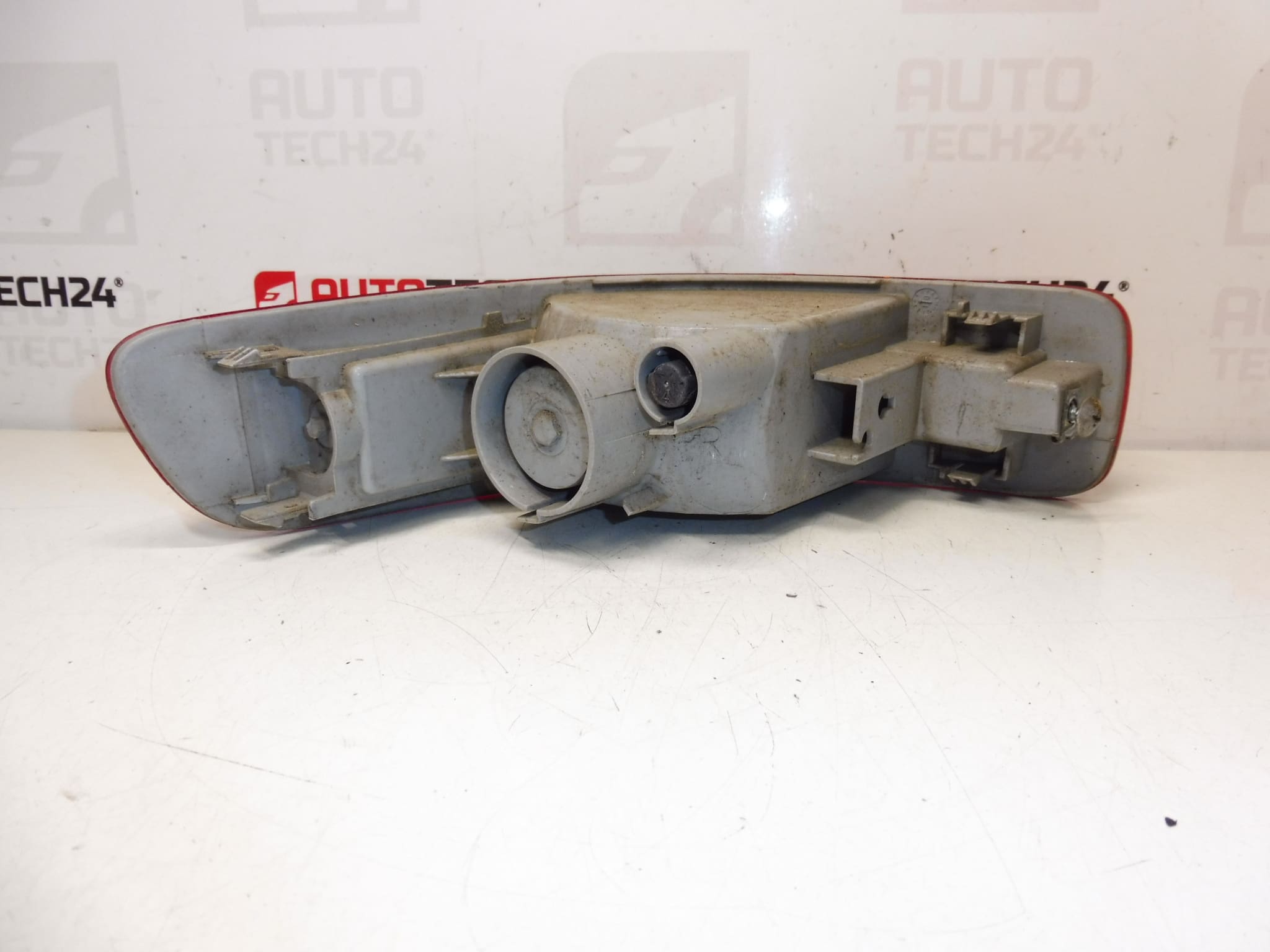 Δεξιός πίσω ανακλαστήρας προφυλακτήρα Citroën C-Crosser 6340F7 - Image 2