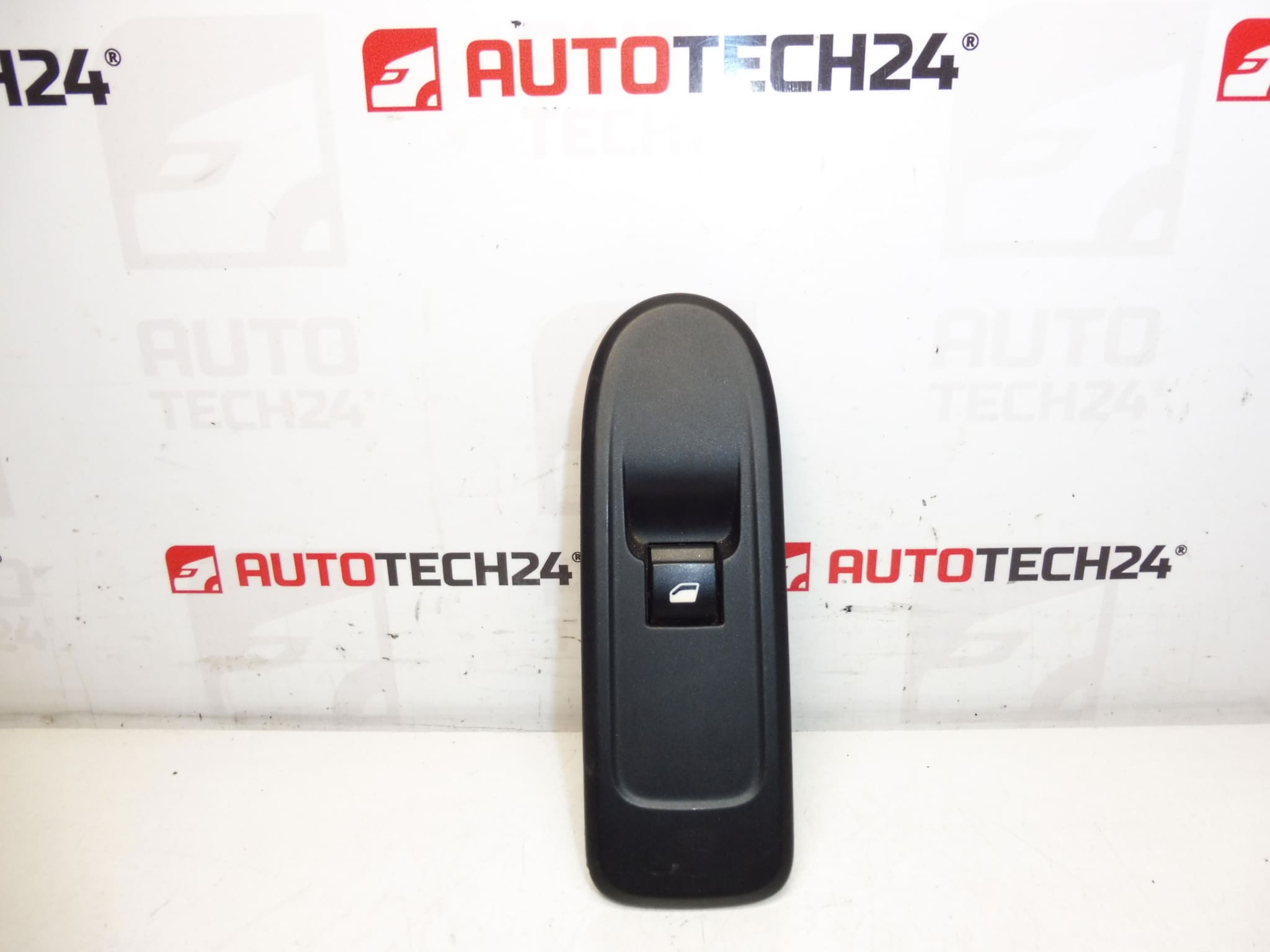 Οδηγός Citroën C3 II 96657927XT 6490CH