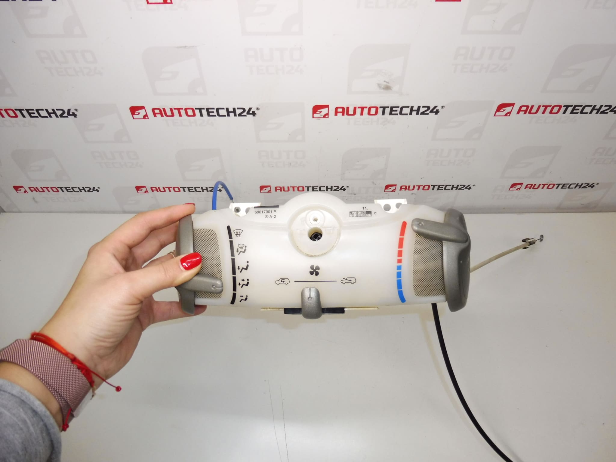 Έλεγχος κλιματισμού Citroën Peugeot 55900-0H040 55900-0H020 με καλάμια