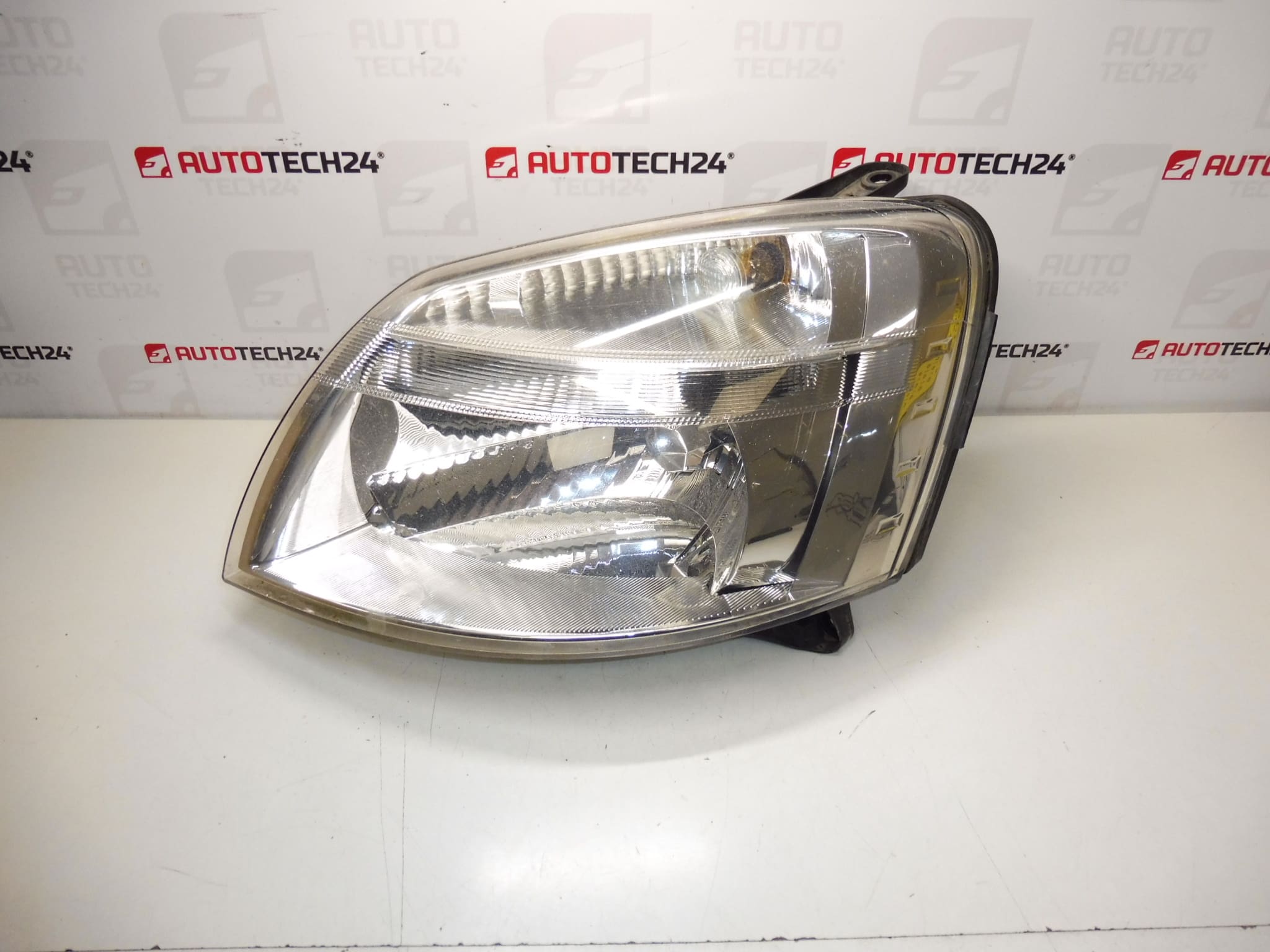 Λίγο αριστερό φως Citroën Berlingo Peugeot Partner 9644150980