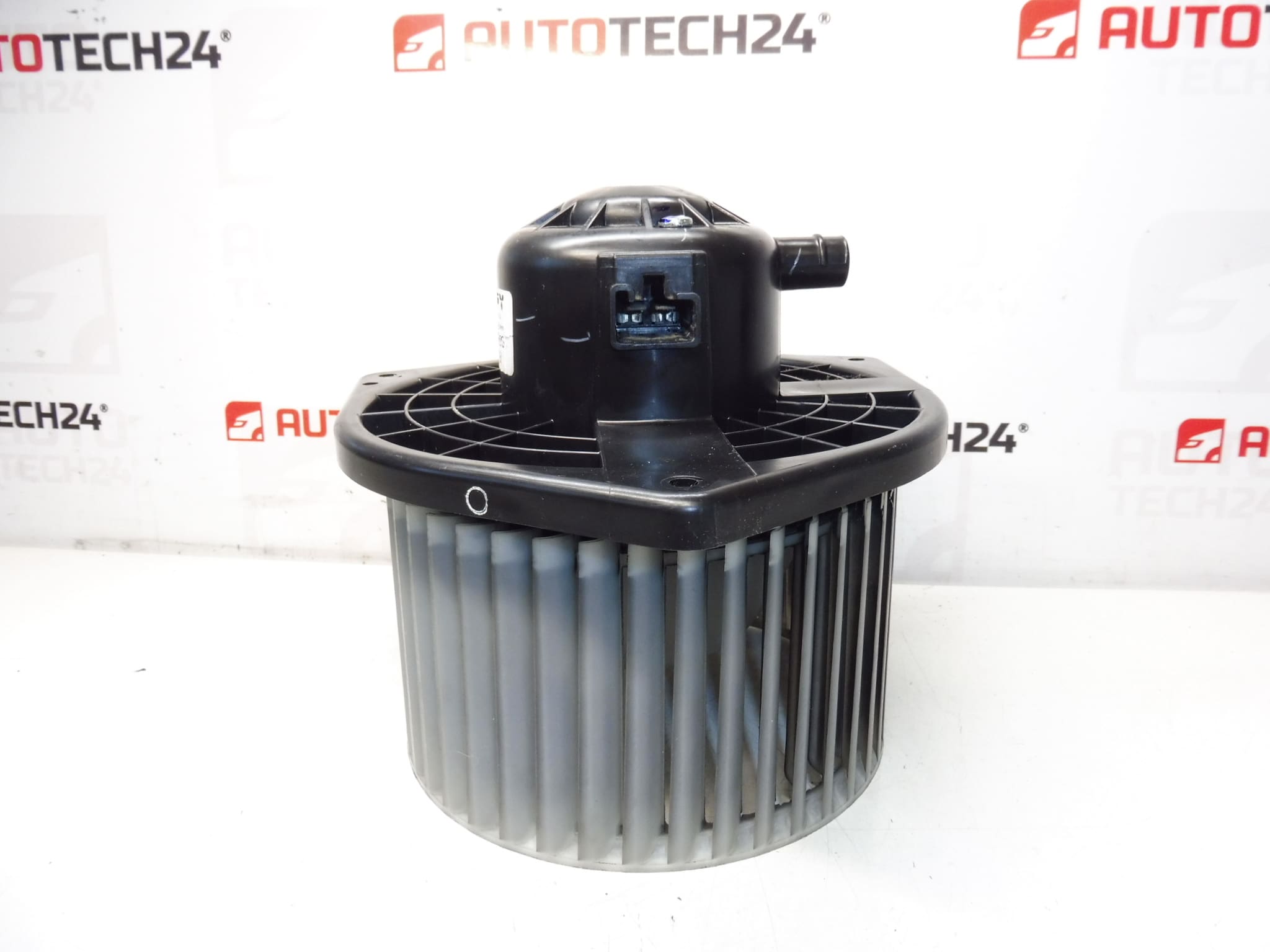 Mitsubishi Citroën Peugeot 7802A217 6441Z4