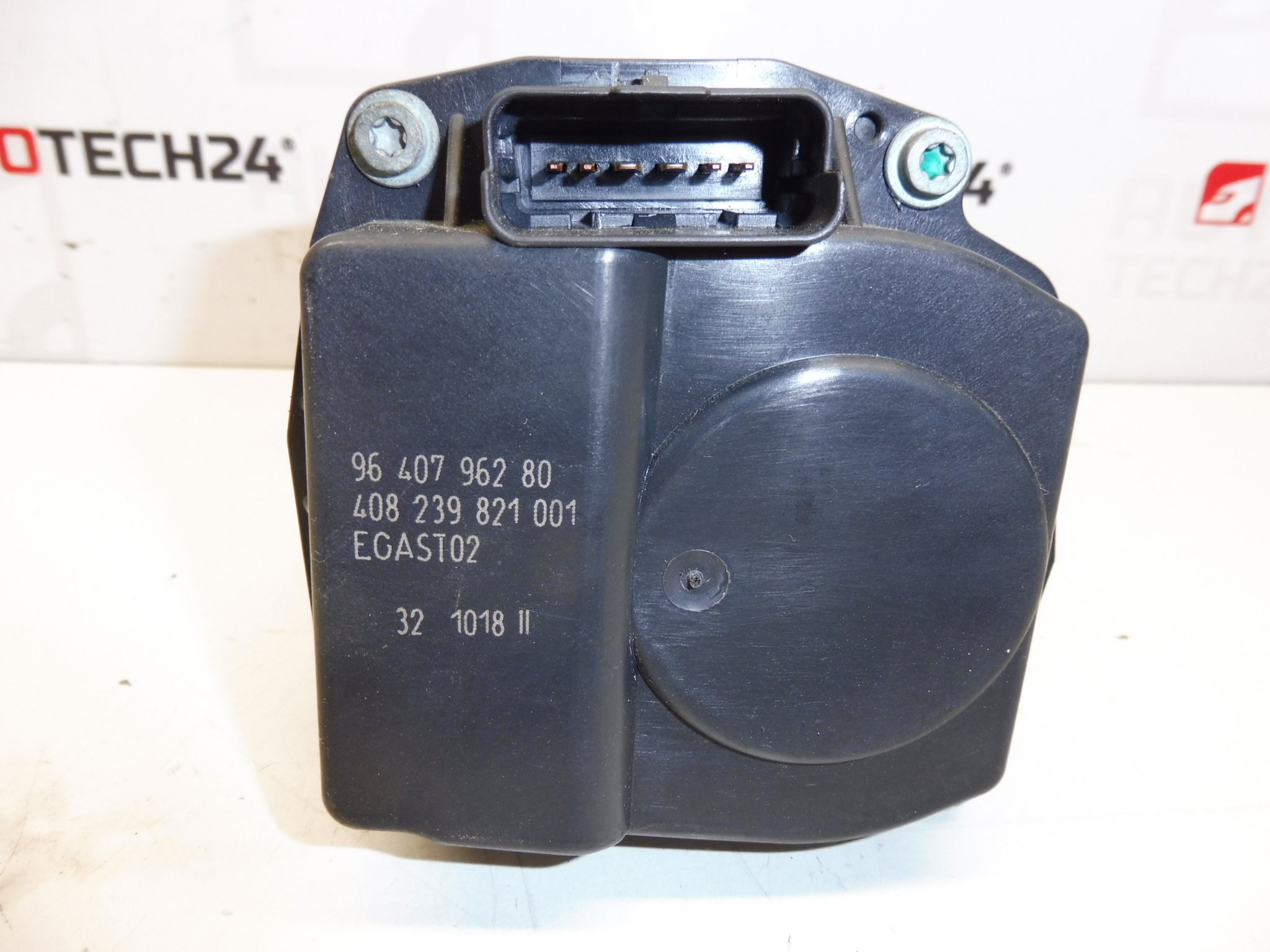 Βαλβίδα γκαζιού Citroën Peugeot 9640796280 1635R8