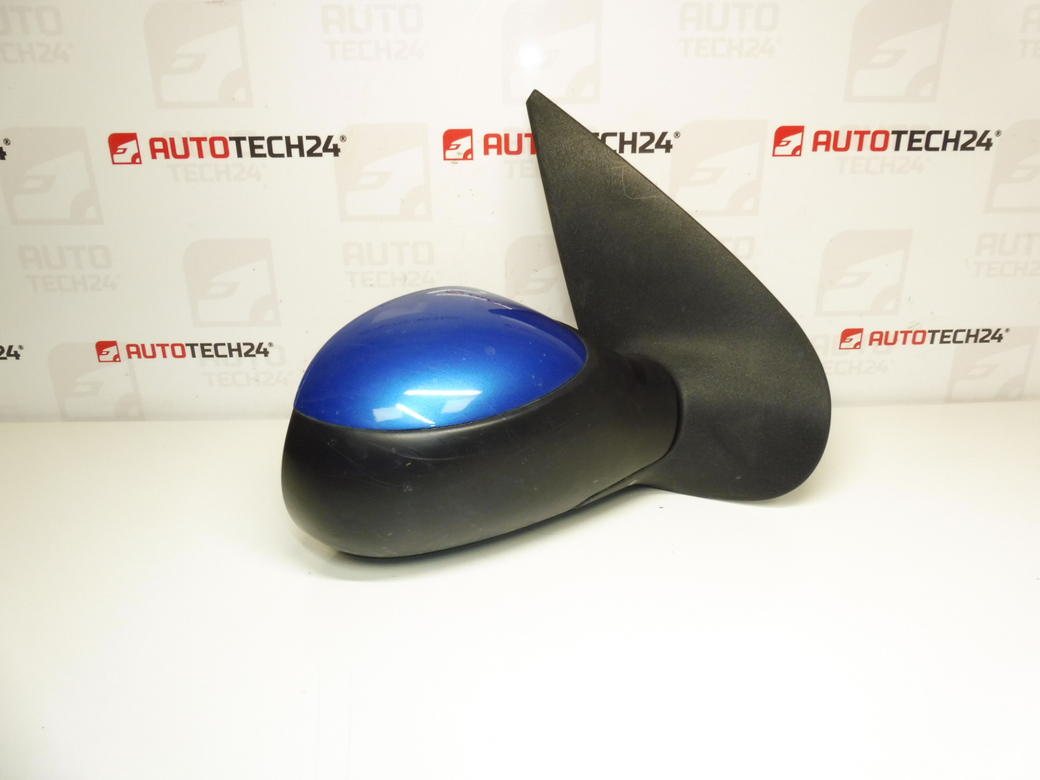 Δεξιός καθρέφτης Peugeot 206 KMFD 96437171XT 8148XY