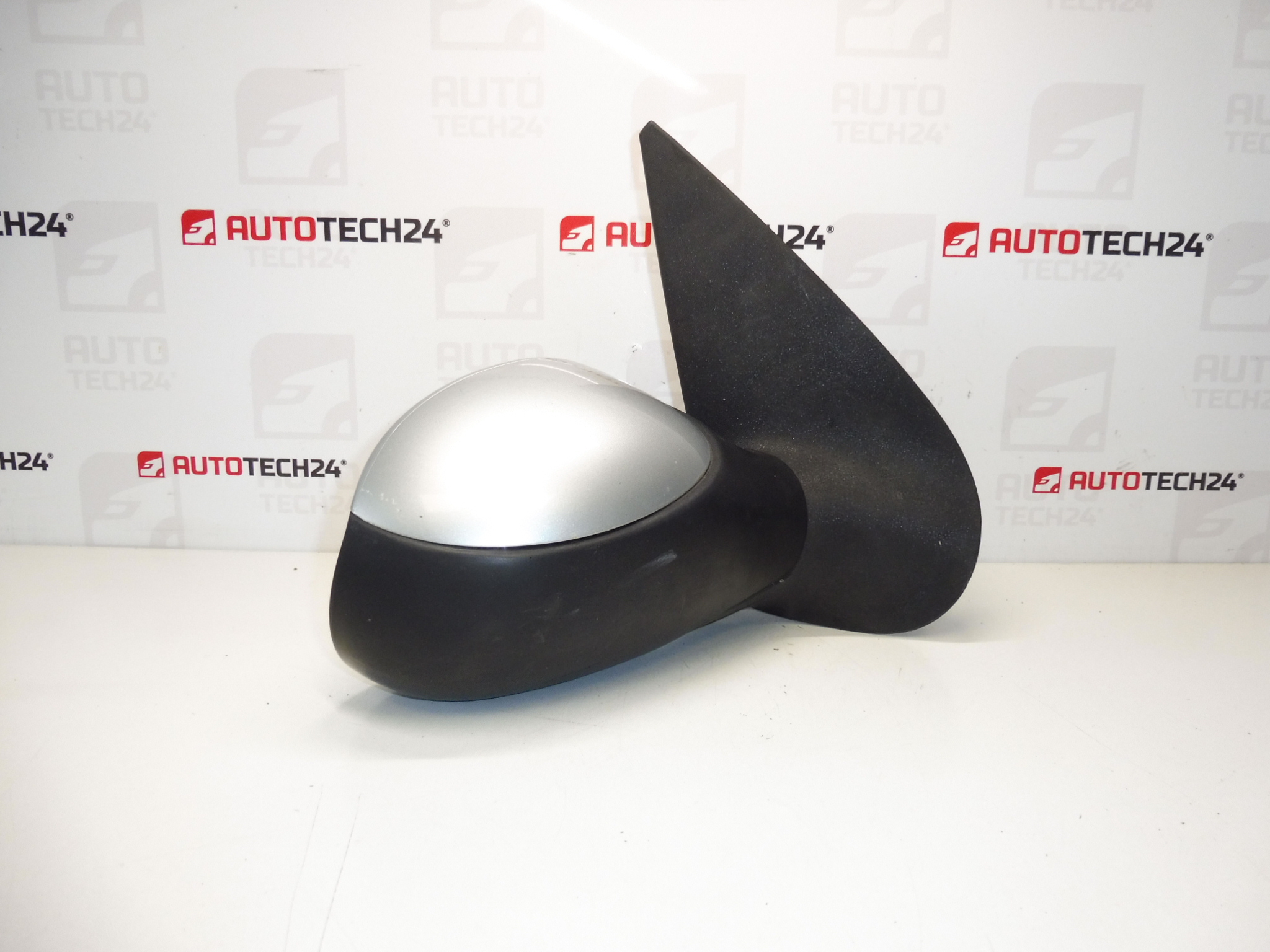 Δεξιός καθρέφτης Peugeot 206 EZRC 96432613XT 8154JC