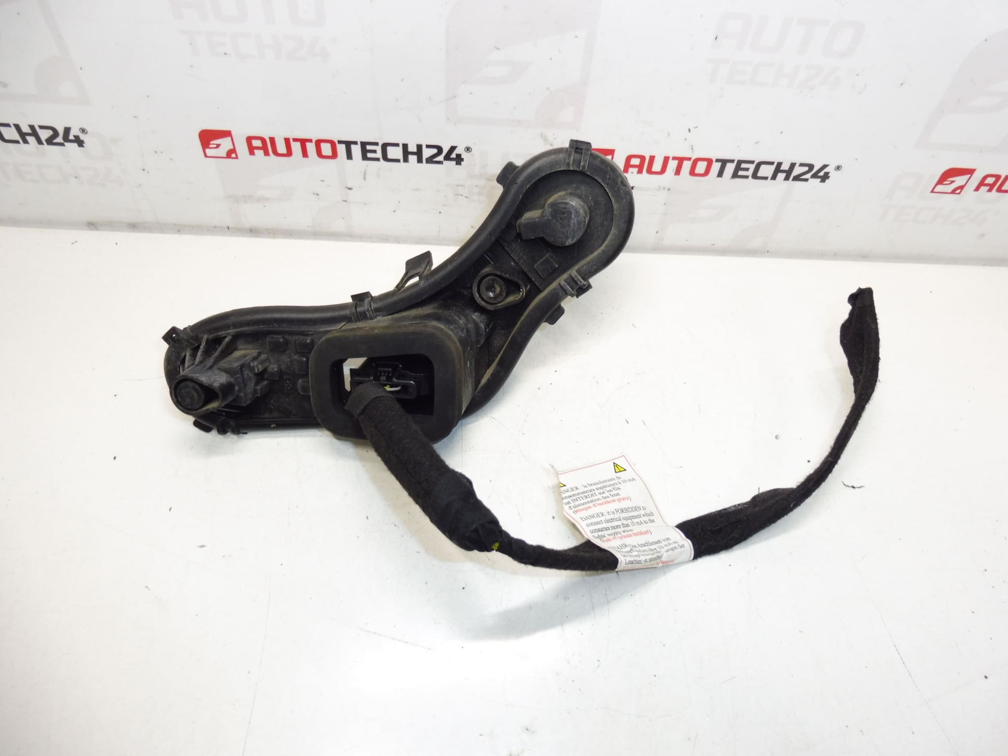 Πρίζα λαμπτήρα Peugeot 3008 9683460880 6350HC - Image 2