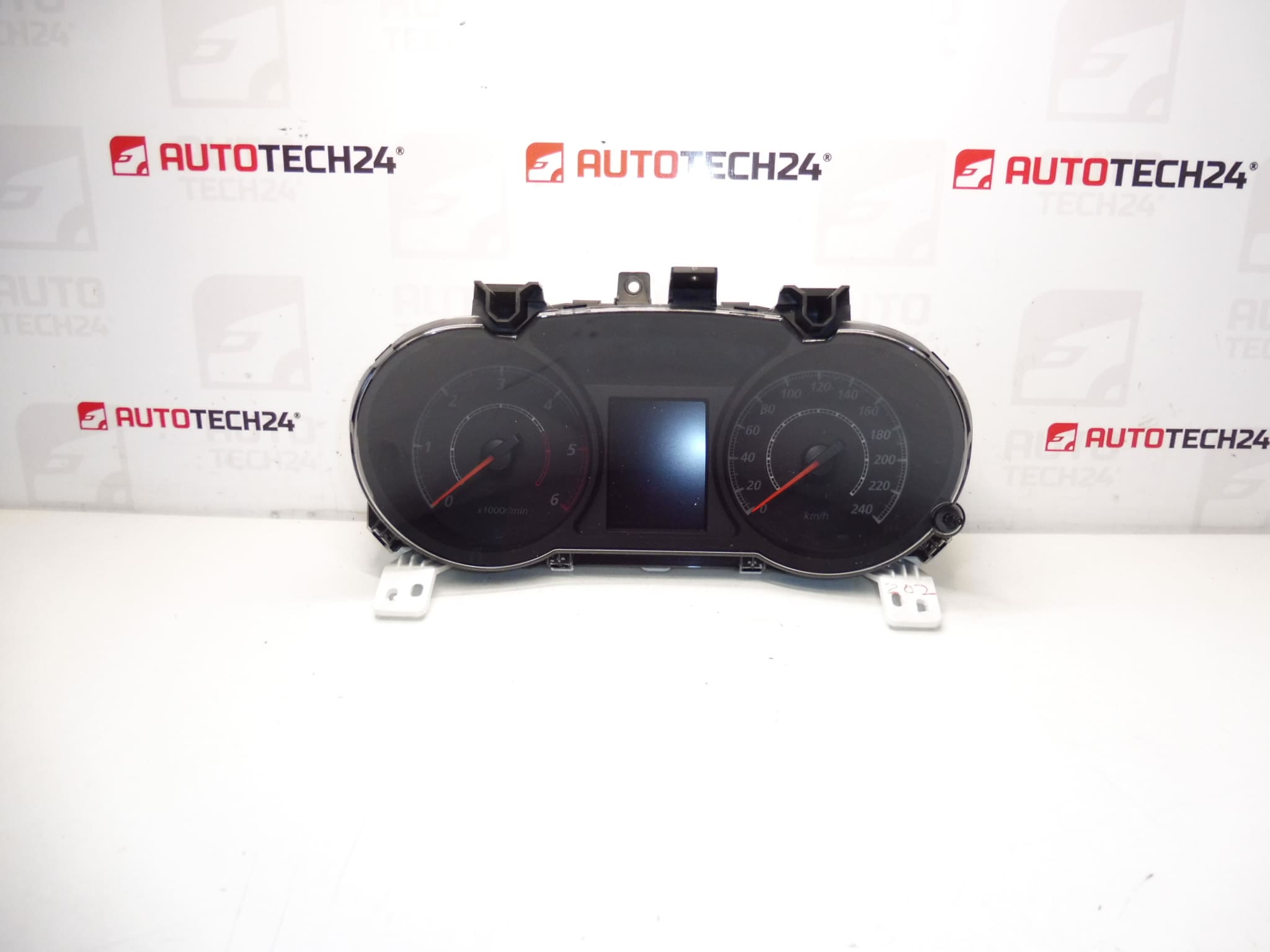Tachometer 247000 km Citroën C-Crosser Peugeot 4007 8100B202 6103GNGN