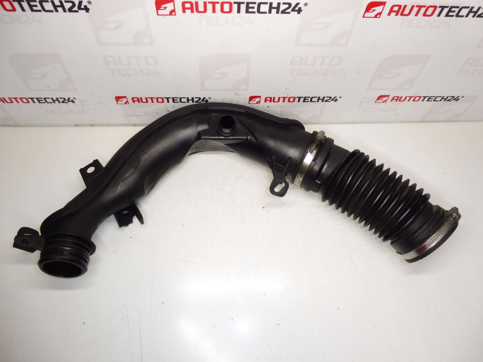 Αεροπορική σύνδεση Citroën Peugeot 2.0 HDI RH02 9685498280 1434E6 - Image 2