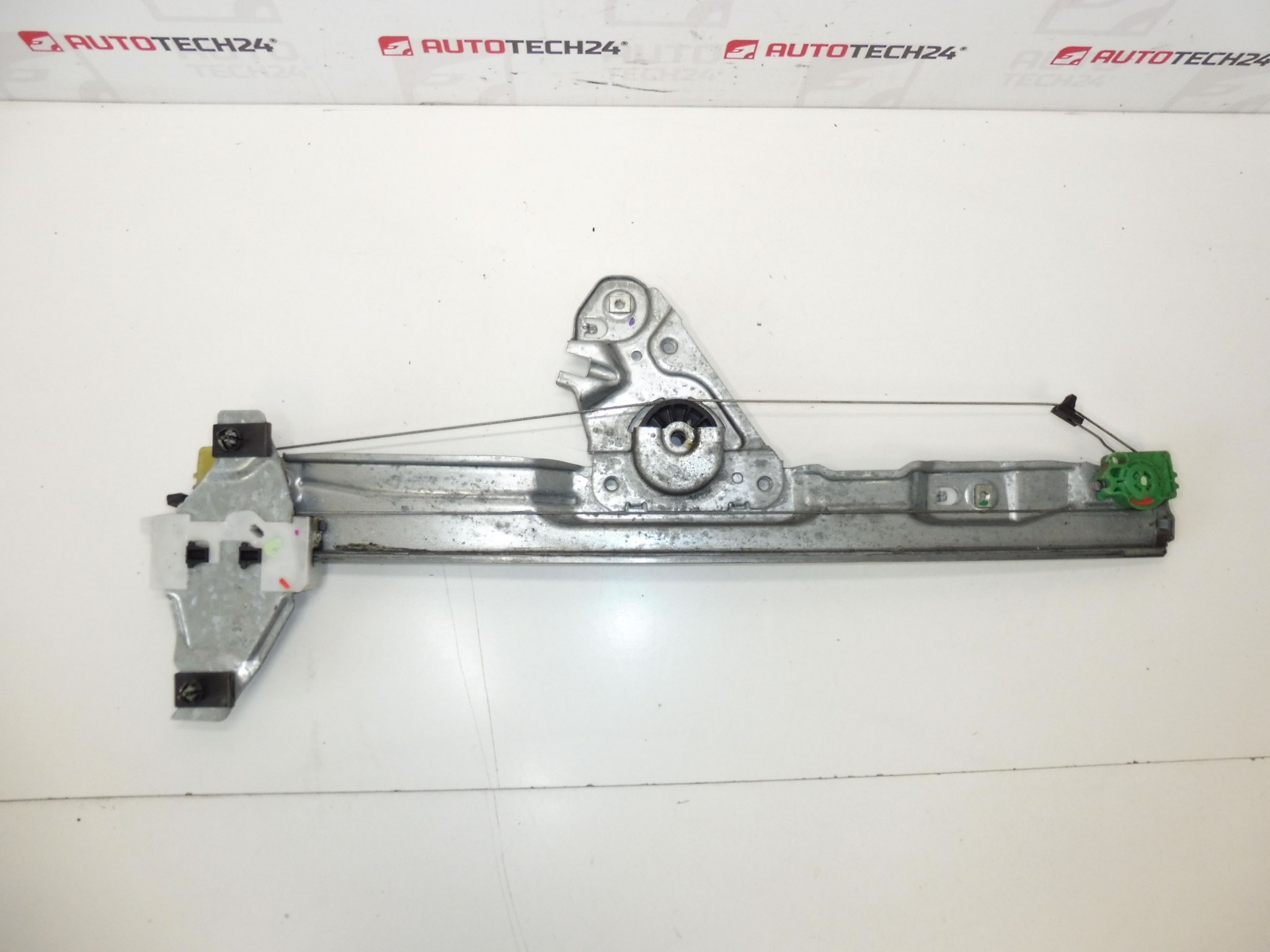 Μηχανισμός τραβήγματος δεξιού παραθύρου Peugeot 308 9658926980 9222CV