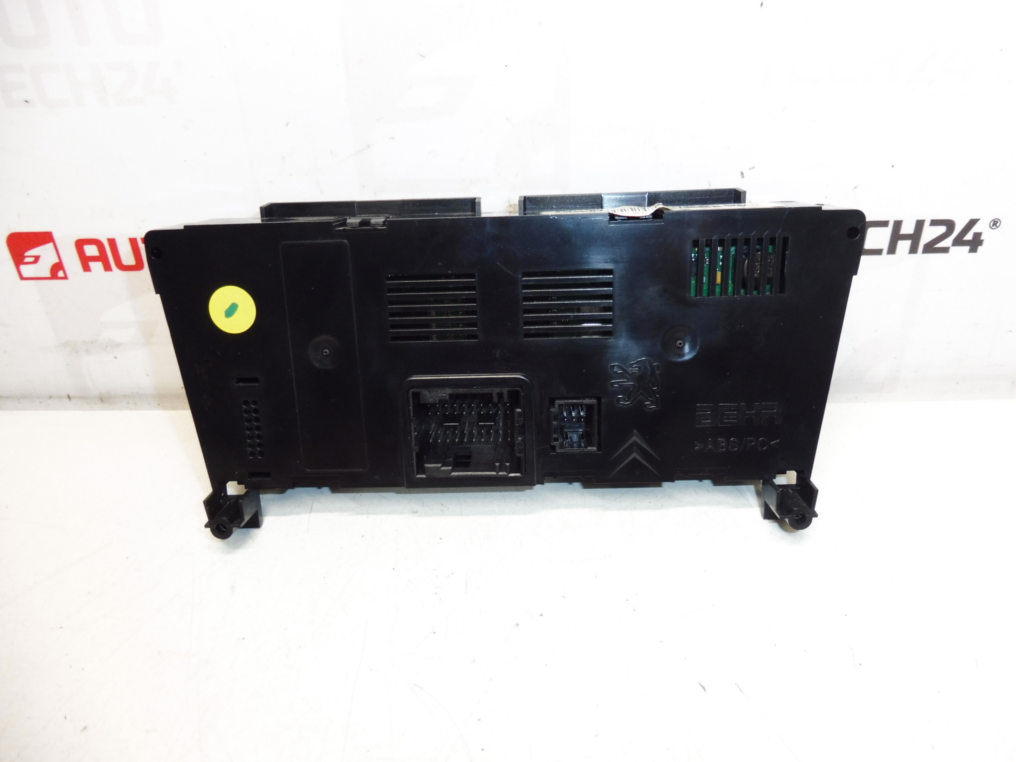 Peugeot 3008 5008 Έλεγχος θέρμανσης και κλιματισμού 96738320XT 6452P3