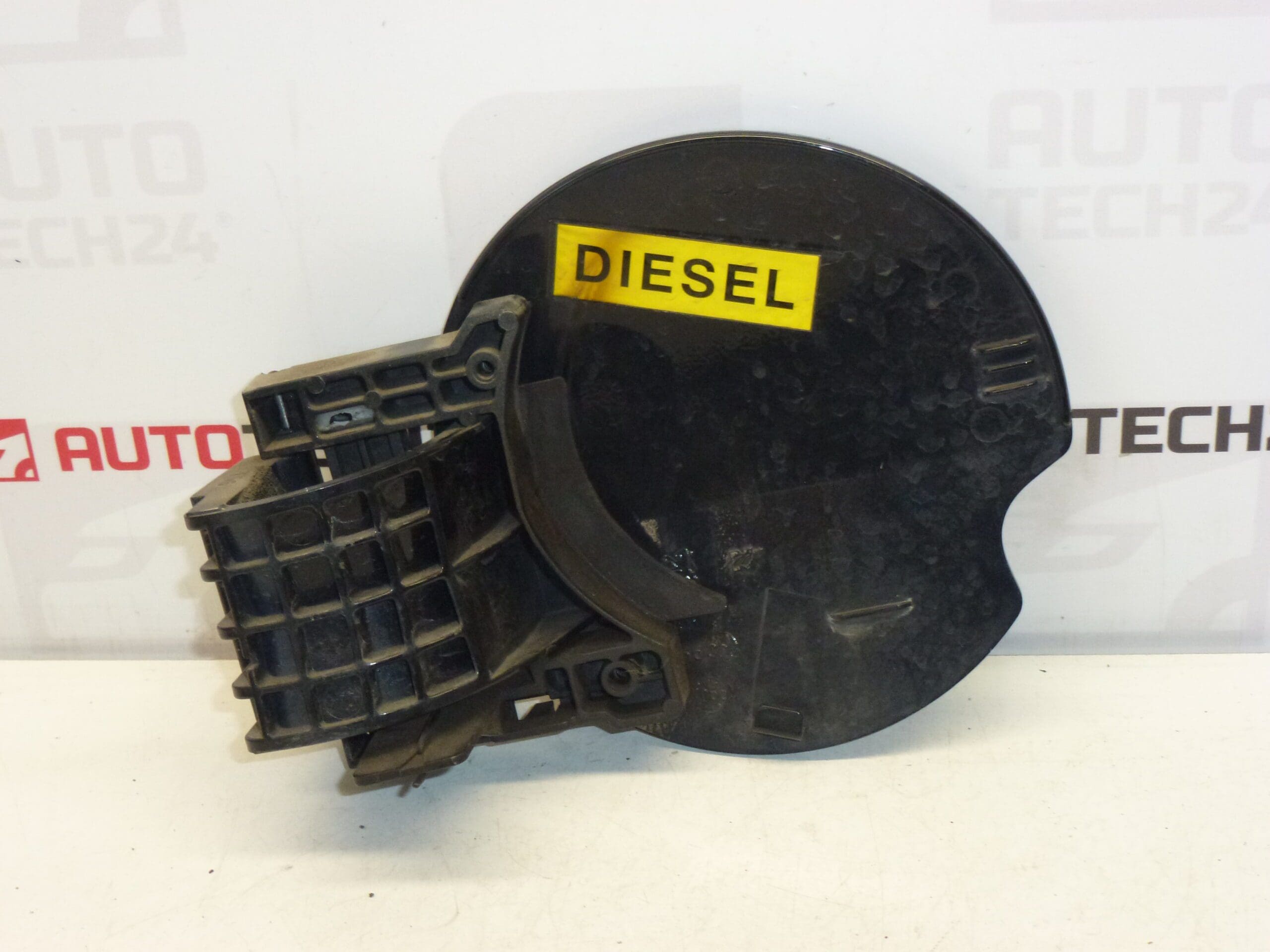 Καπάκι ρεζερβουάρ καυσίμου EXLD Peugeot 307 CC 9643084577 1517A5 - Image 2