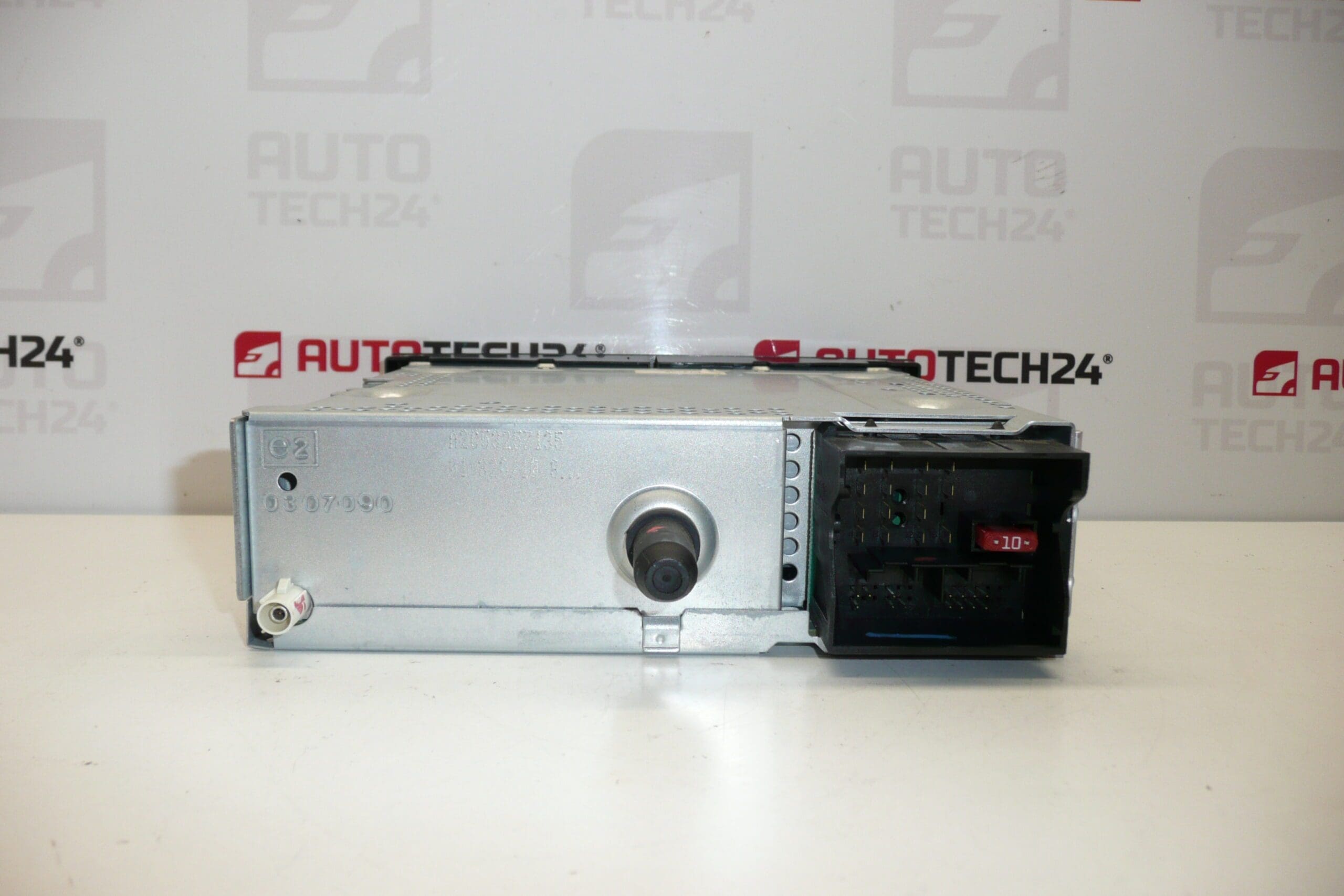 CD ραδιόφωνο αυτοκινήτου Continental RD4N1M-03 Citroën Peugeot 96750215XT - Image 2