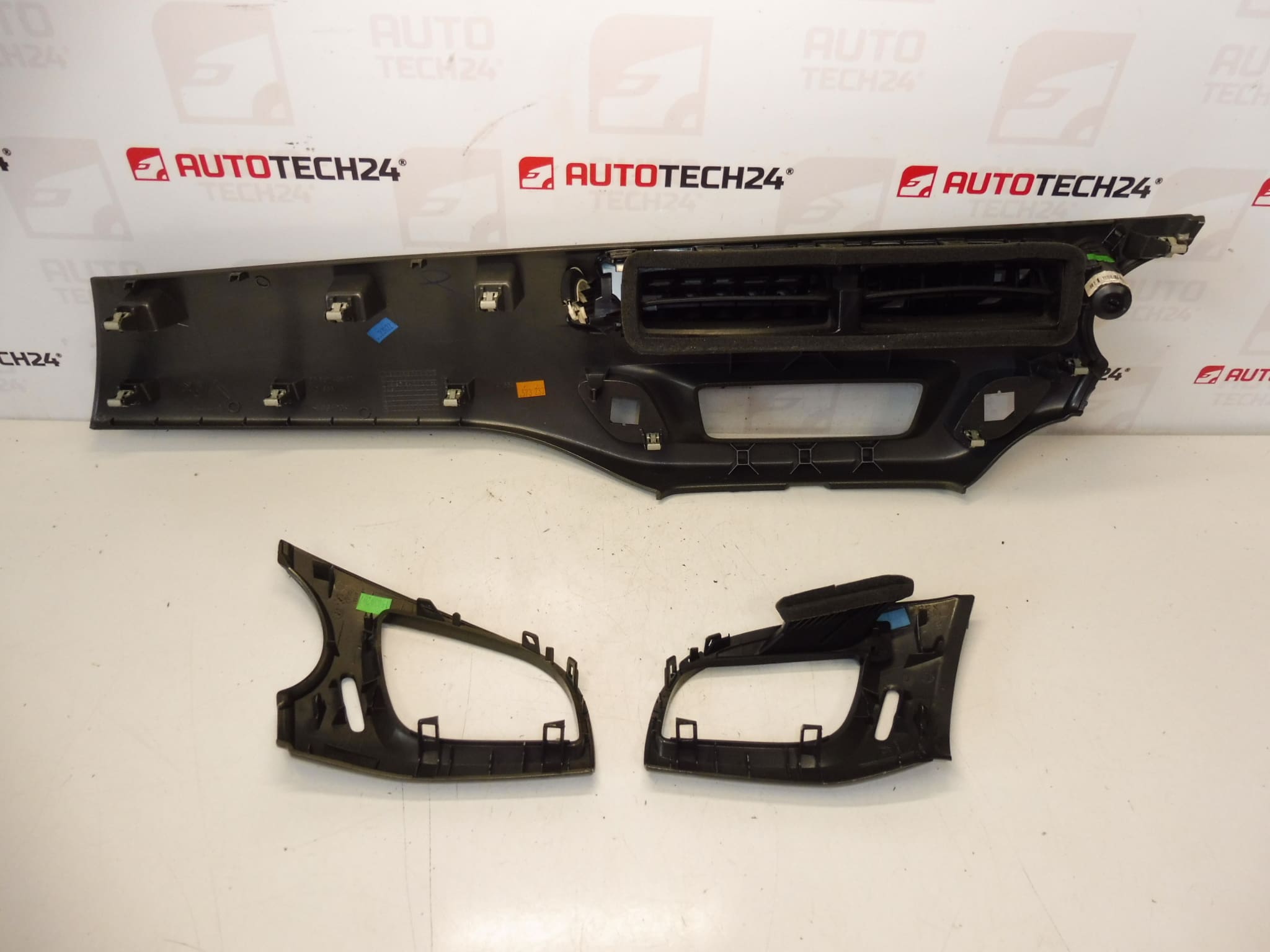 Citroen C3 II A51 Dashboard Trim Kit 9685748677 96857498ZD 96857501ZD - Image 2
