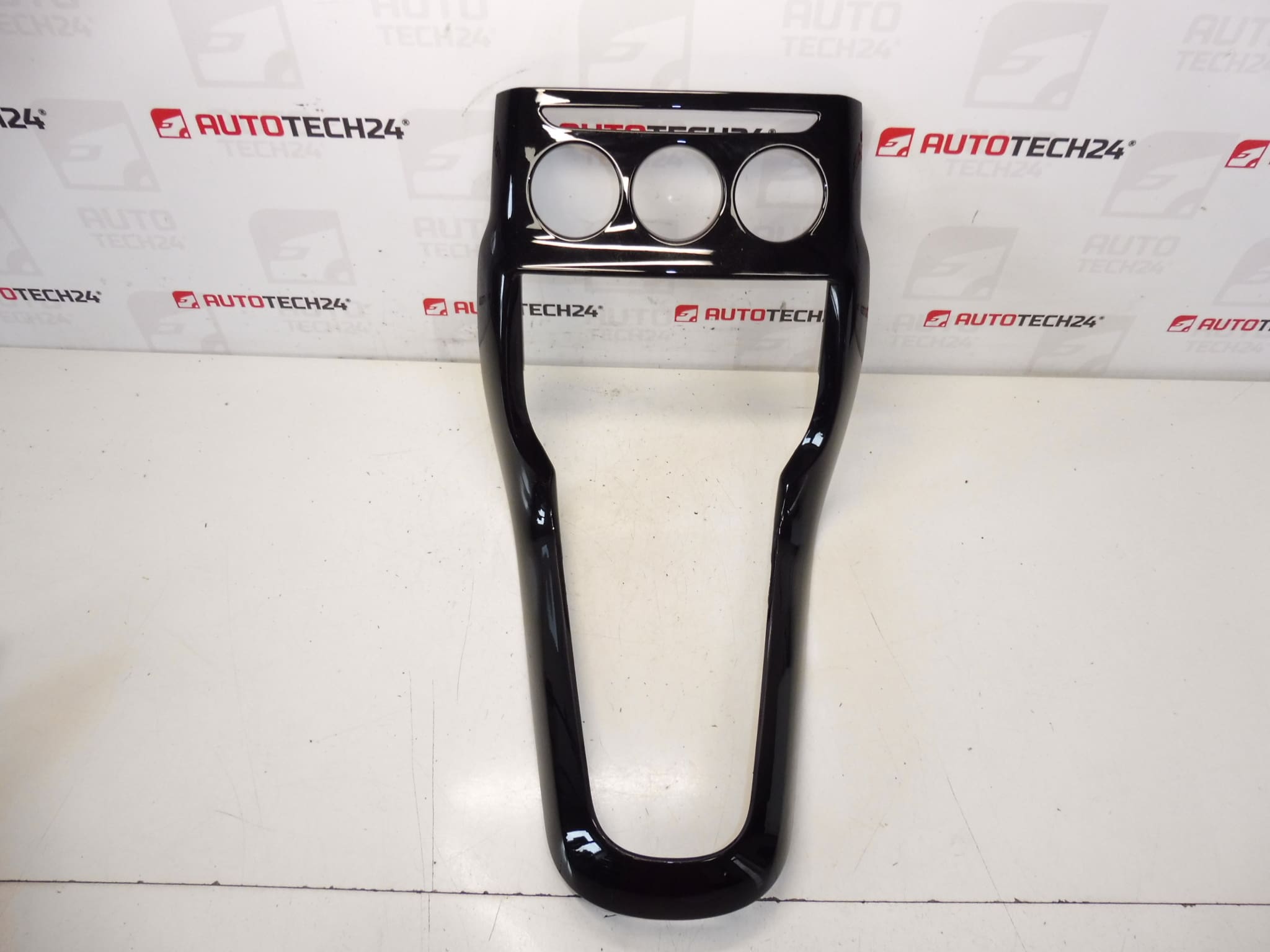 Citroen C3 II A51 Κεντρικός πίνακας ταμπλό 9801578777