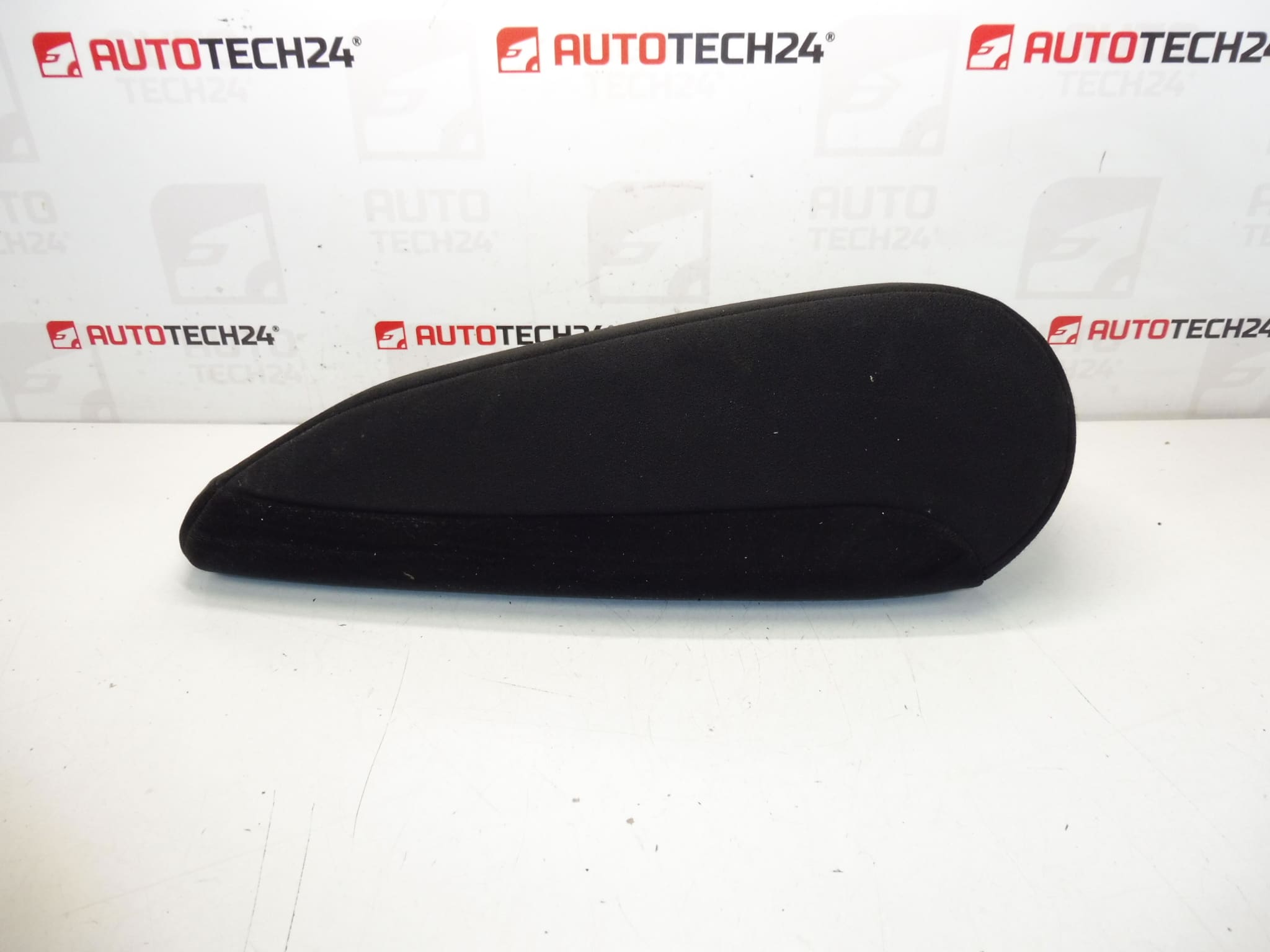 Υποβραχιόνιο οδηγού Citroën C4 Picasso 8830PY