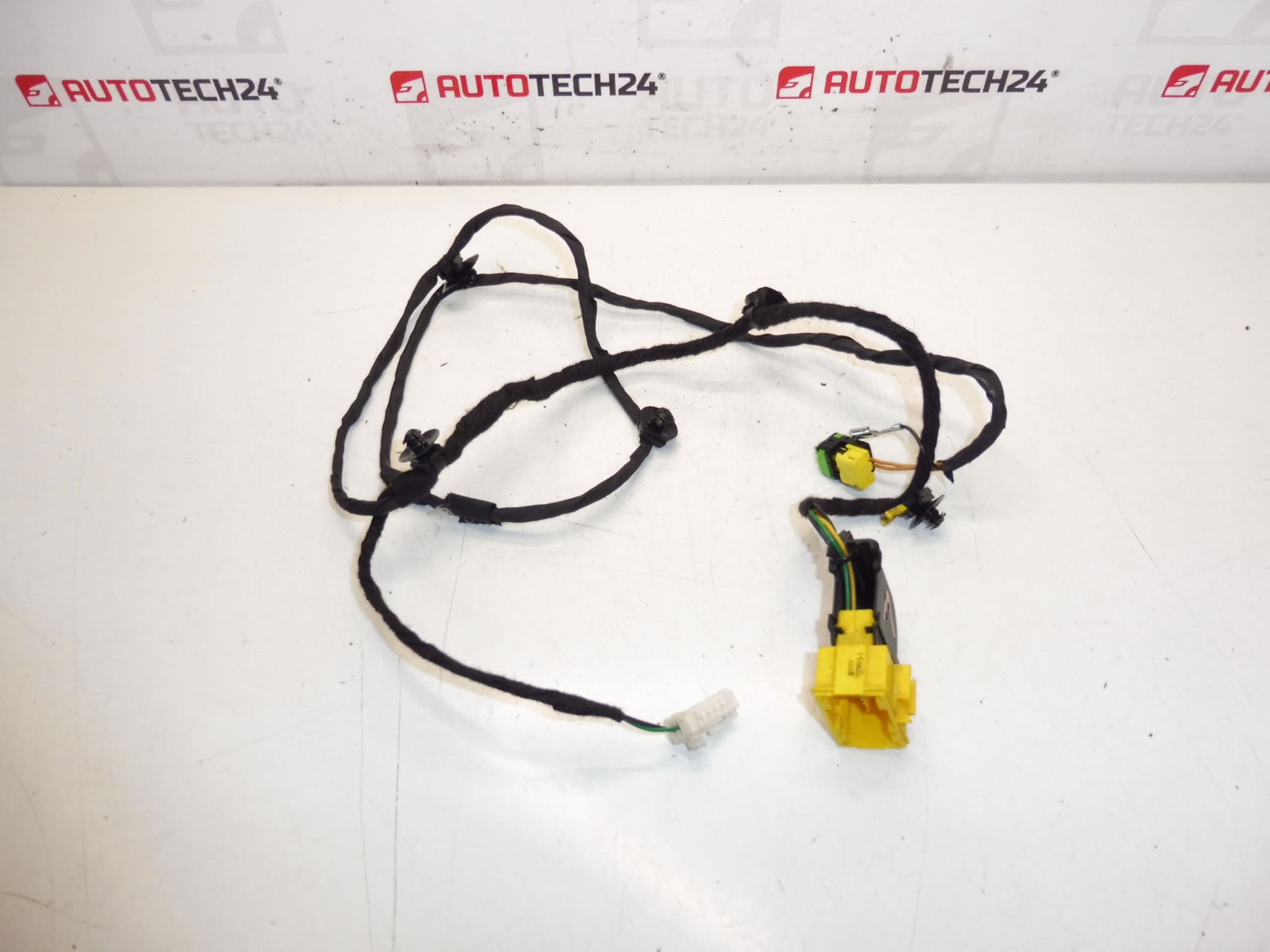 Πλεξούδα καθίσματος οδηγού Citroen C3 II A51 1608078880