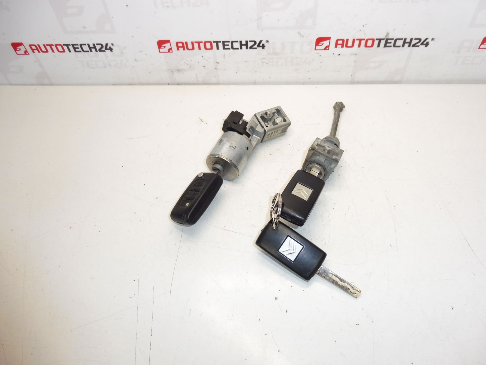 Σετ κλειδαριές και 3 κλειδιά Citroën Peugeot 4162KF 4162KC