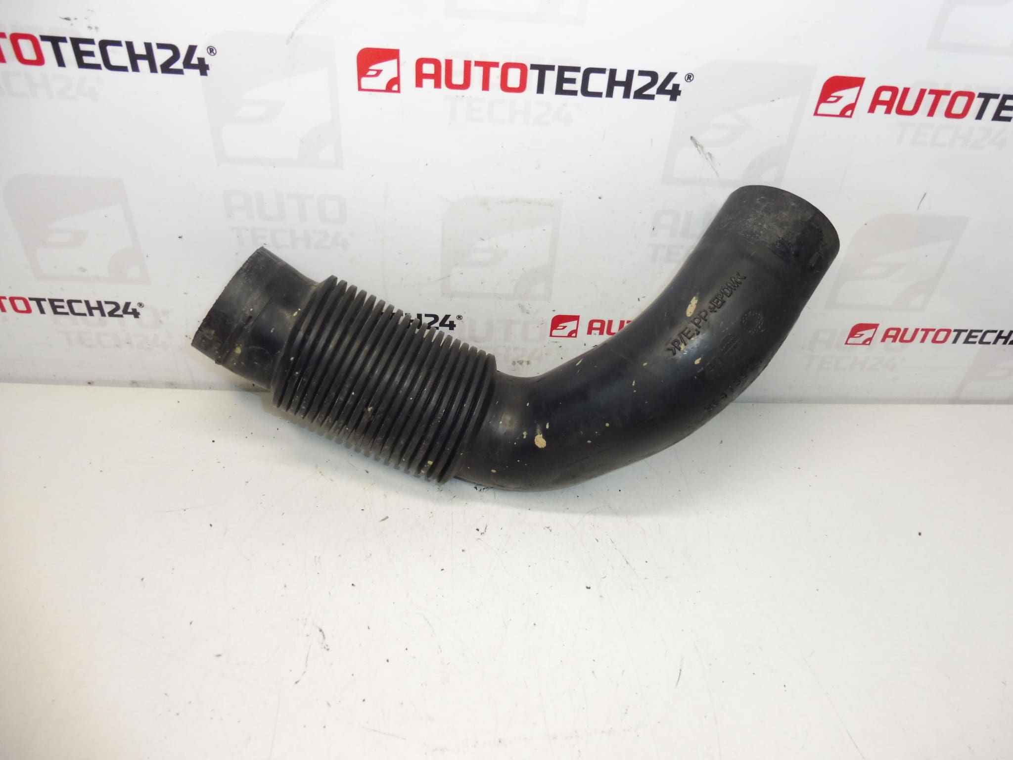 Ακροφύσιο εισαγωγής 1.6 HDI Citroën Peugeot 9647392480 143451
