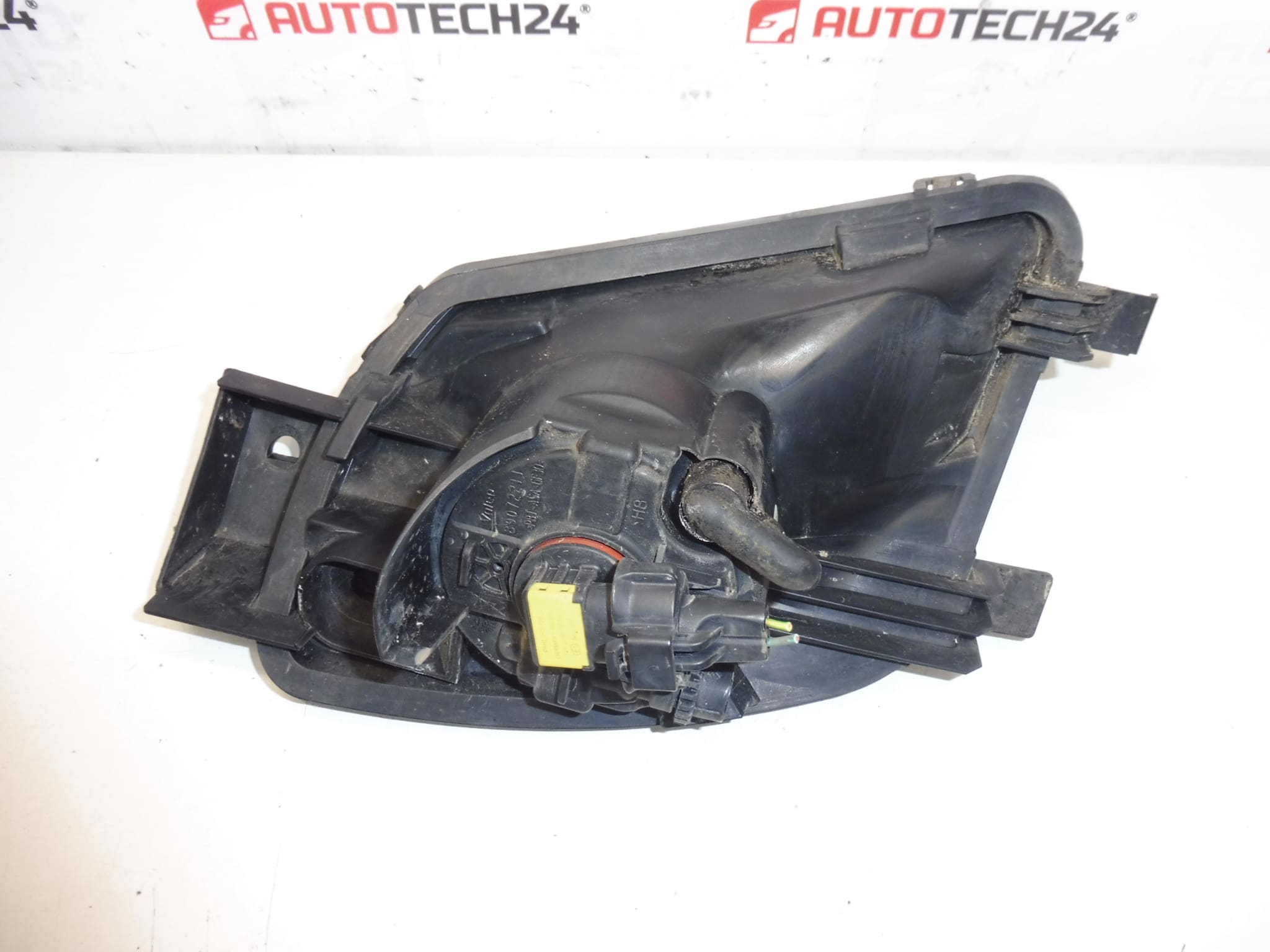 αριστερό εμπρός φανός ομίχλης Peugeot 308 9680498680 6208F0 - Image 2