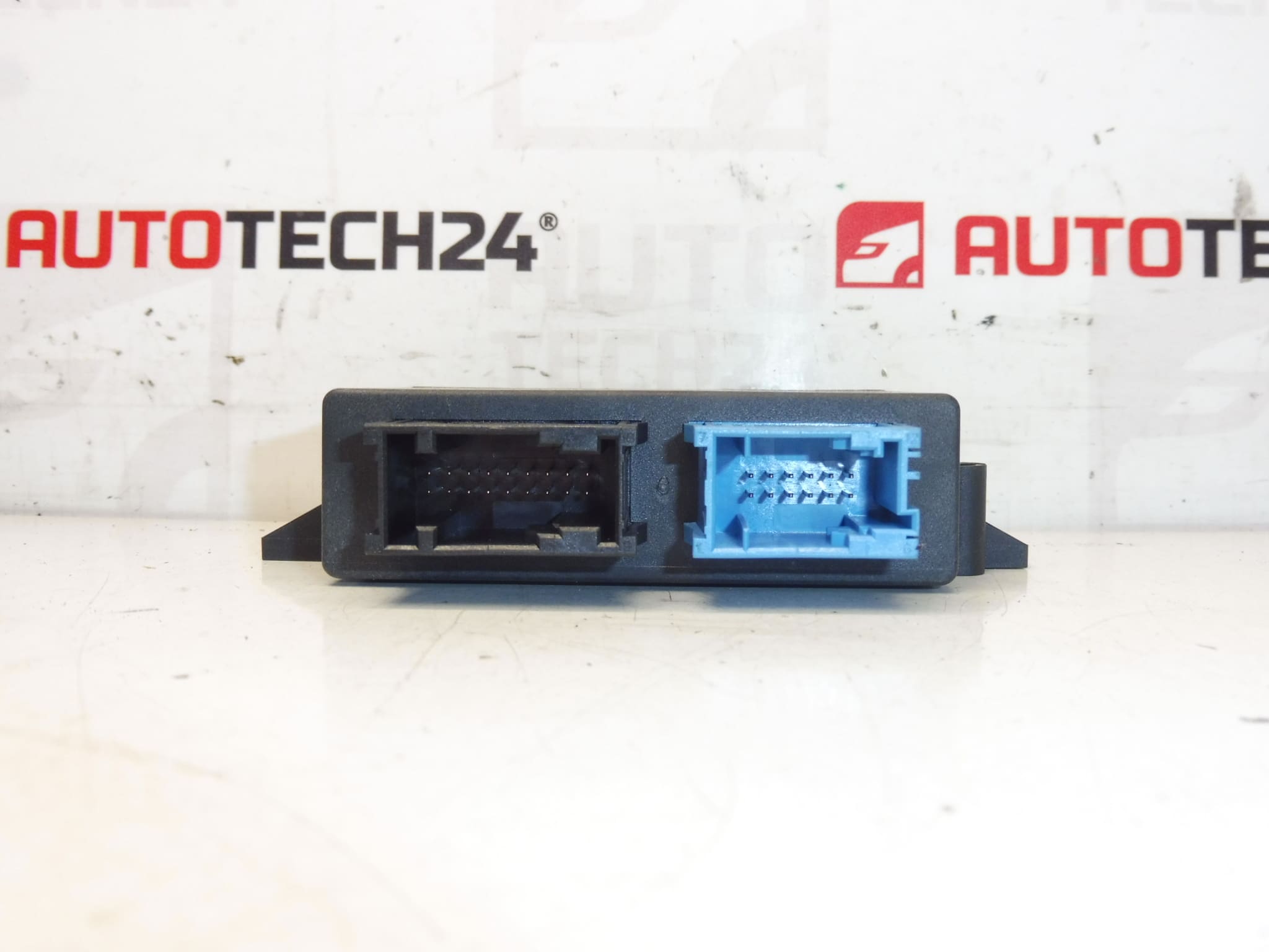 ECU PDC Peugeot 3008 5008 9800266380 1607732680 6590KA - Image 2