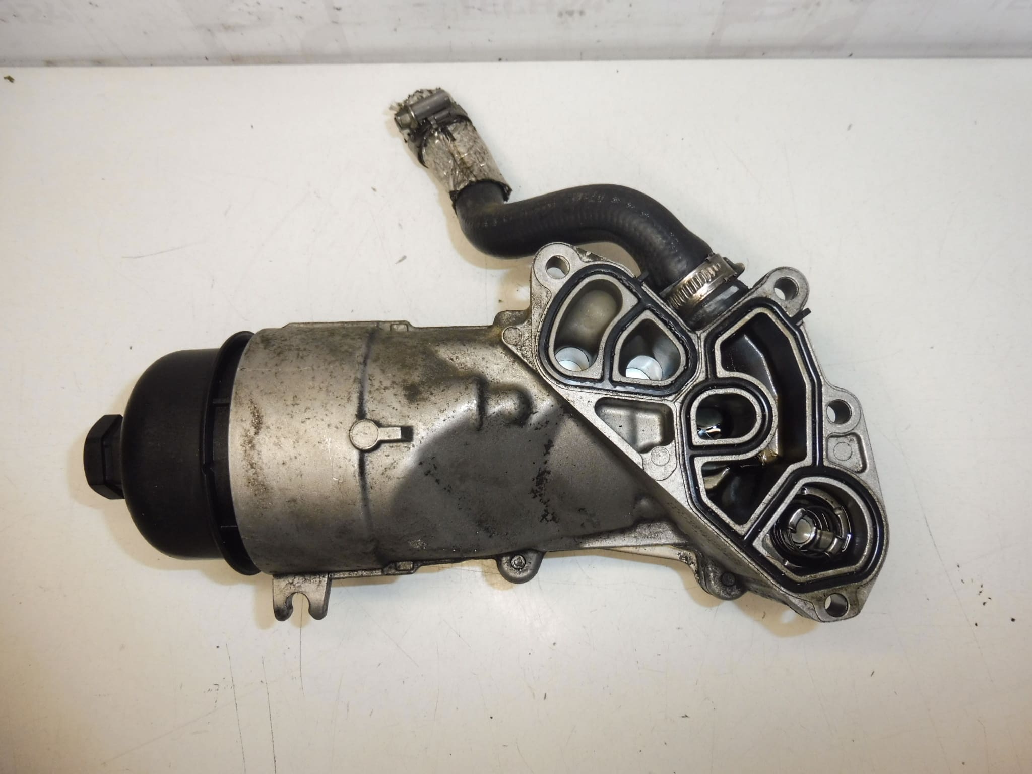 Υποδοχή φίλτρου λαδιού 1.6 HDI Citroën Peugeot 1103N9 - Image 2