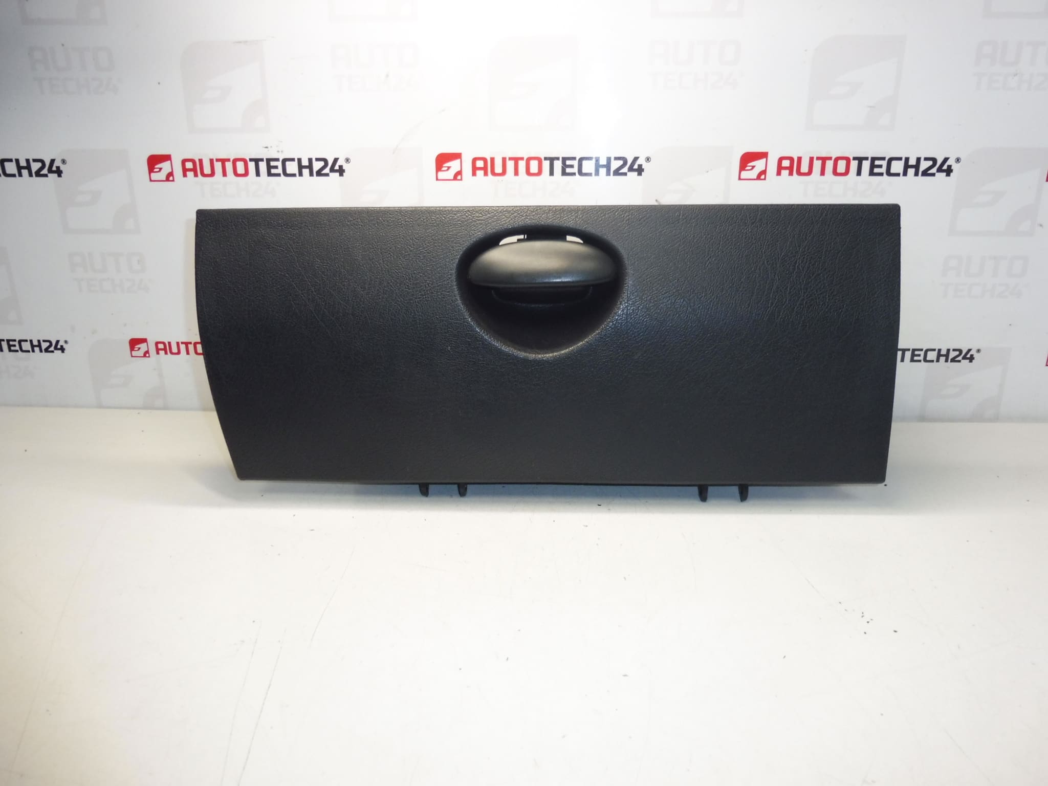 Κουτί αποθήκευσης Citroën Berlingo II Peugeot Partner II 9646344077 822644